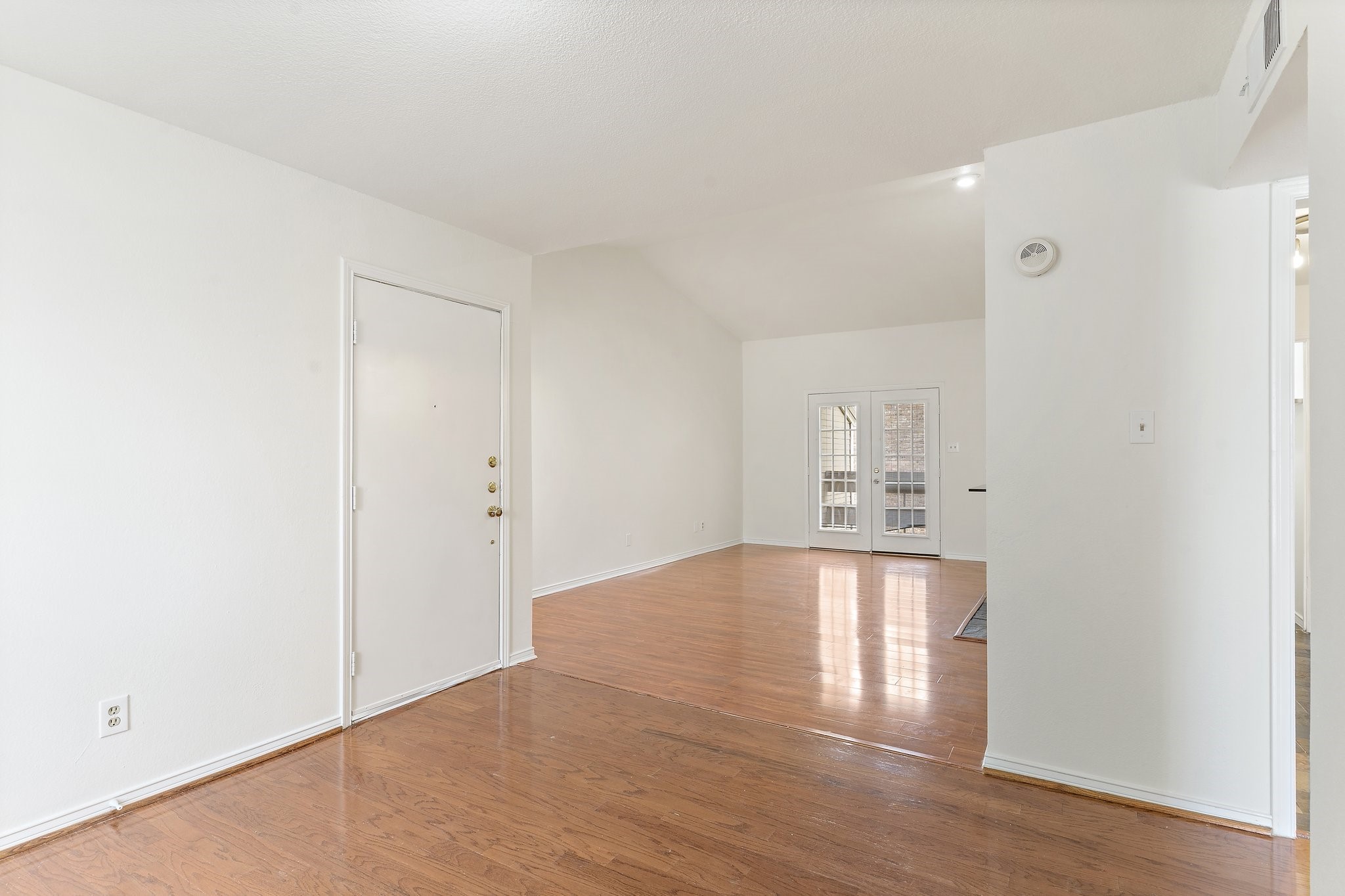 3550 Country Square Drive 104