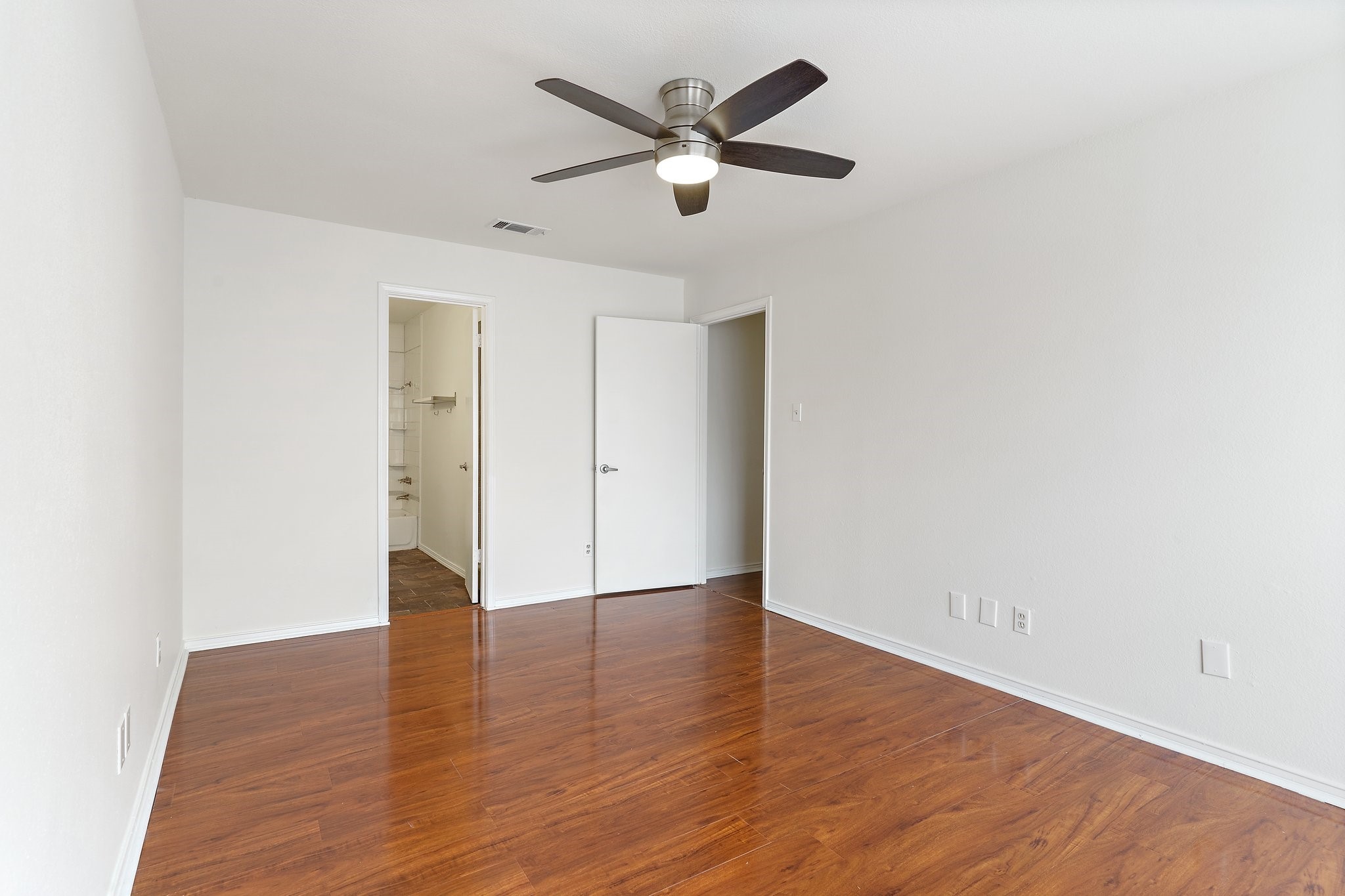 3550 Country Square Drive 104