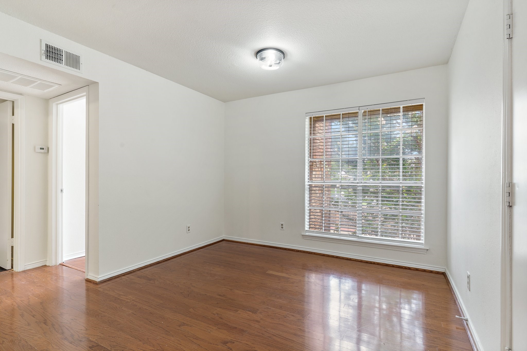 3550 Country Square Drive 104