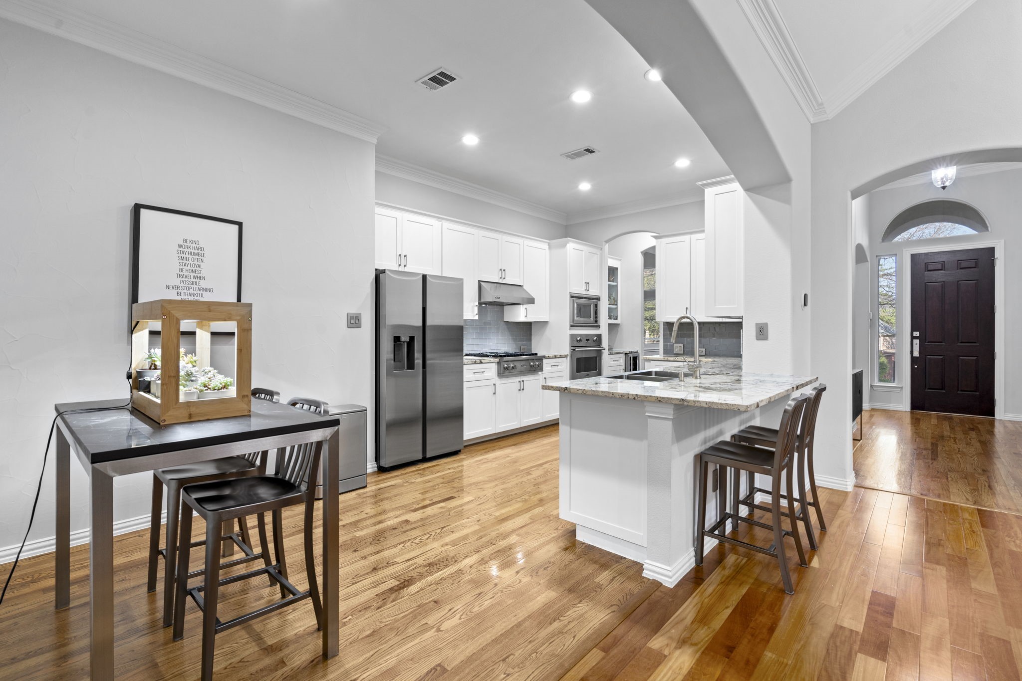 3351 Kendall Lane