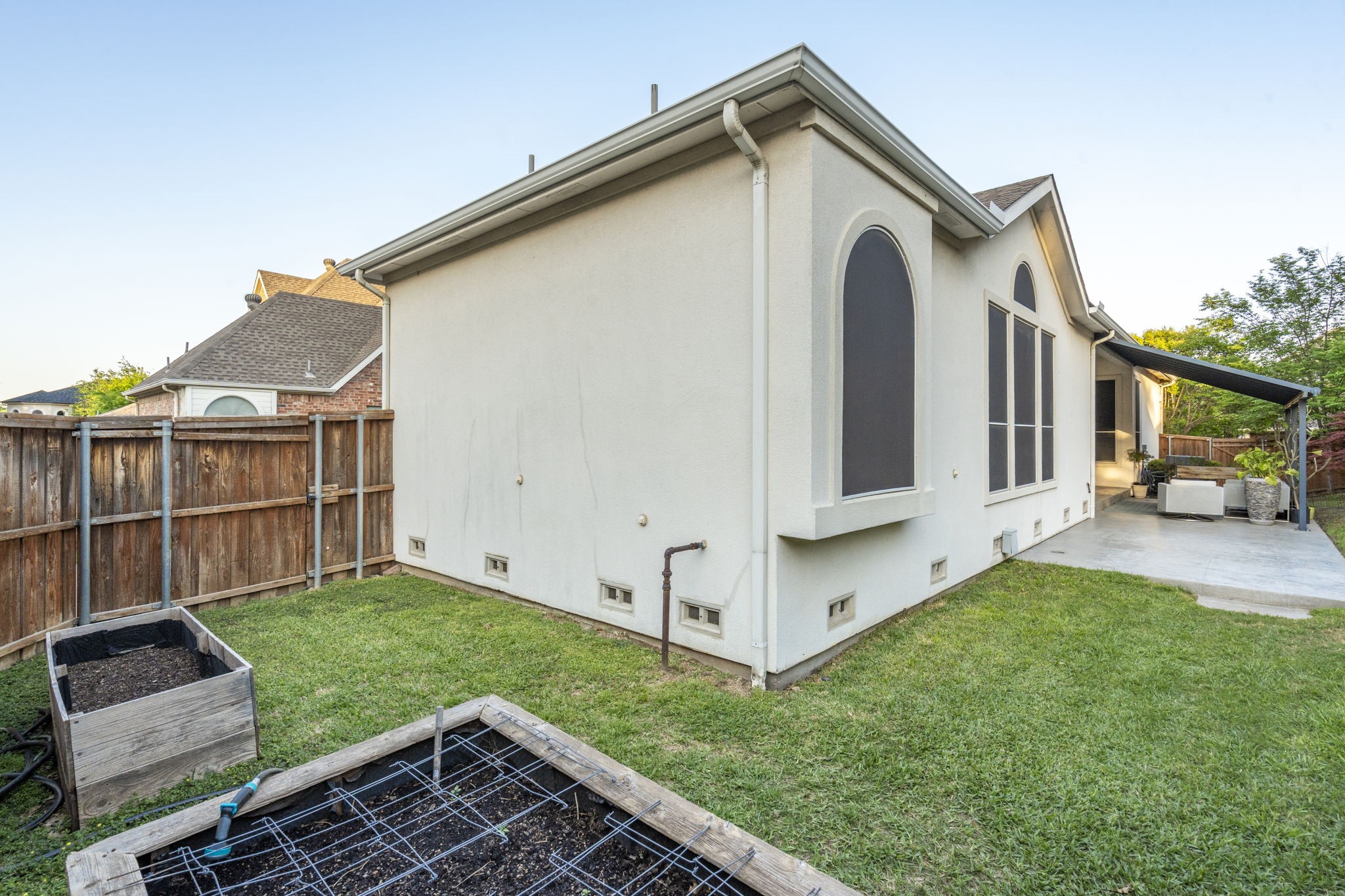 3351 Kendall Lane