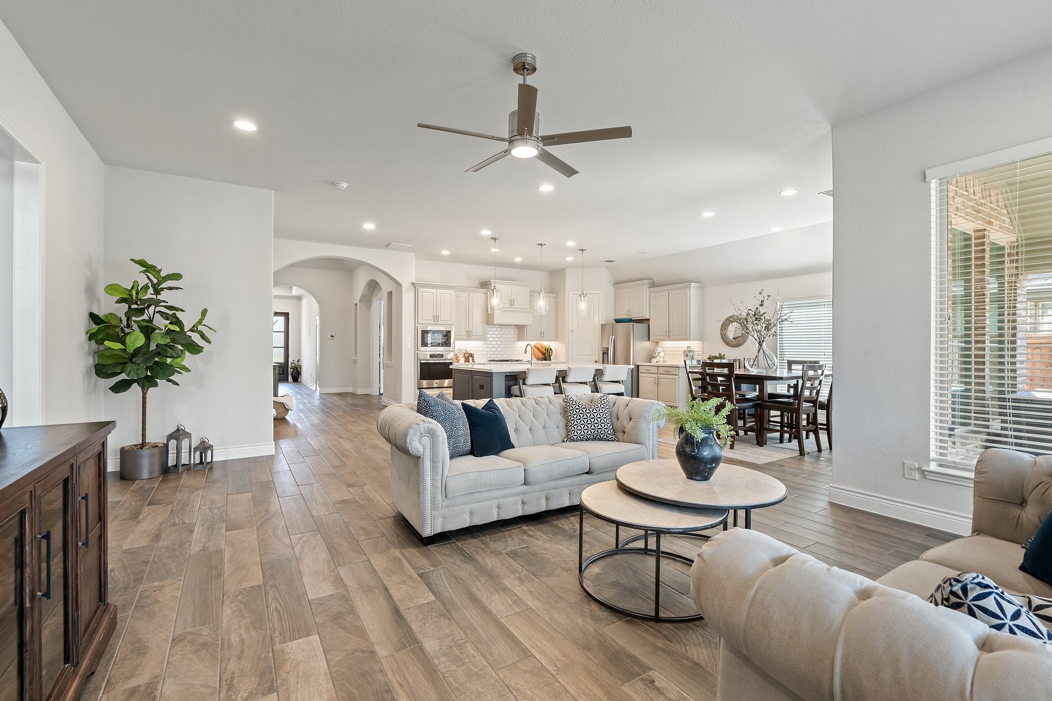 707 Glen Crossing Drive