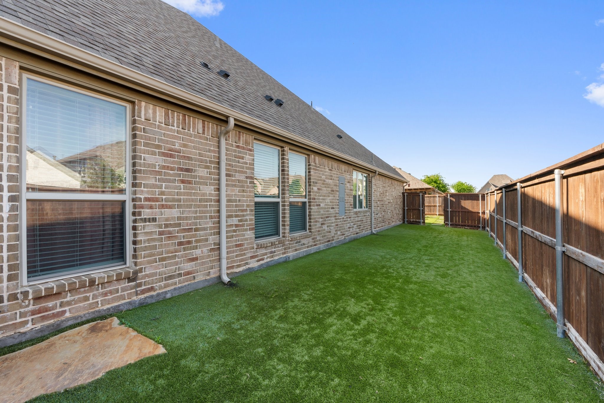 707 Glen Crossing Drive