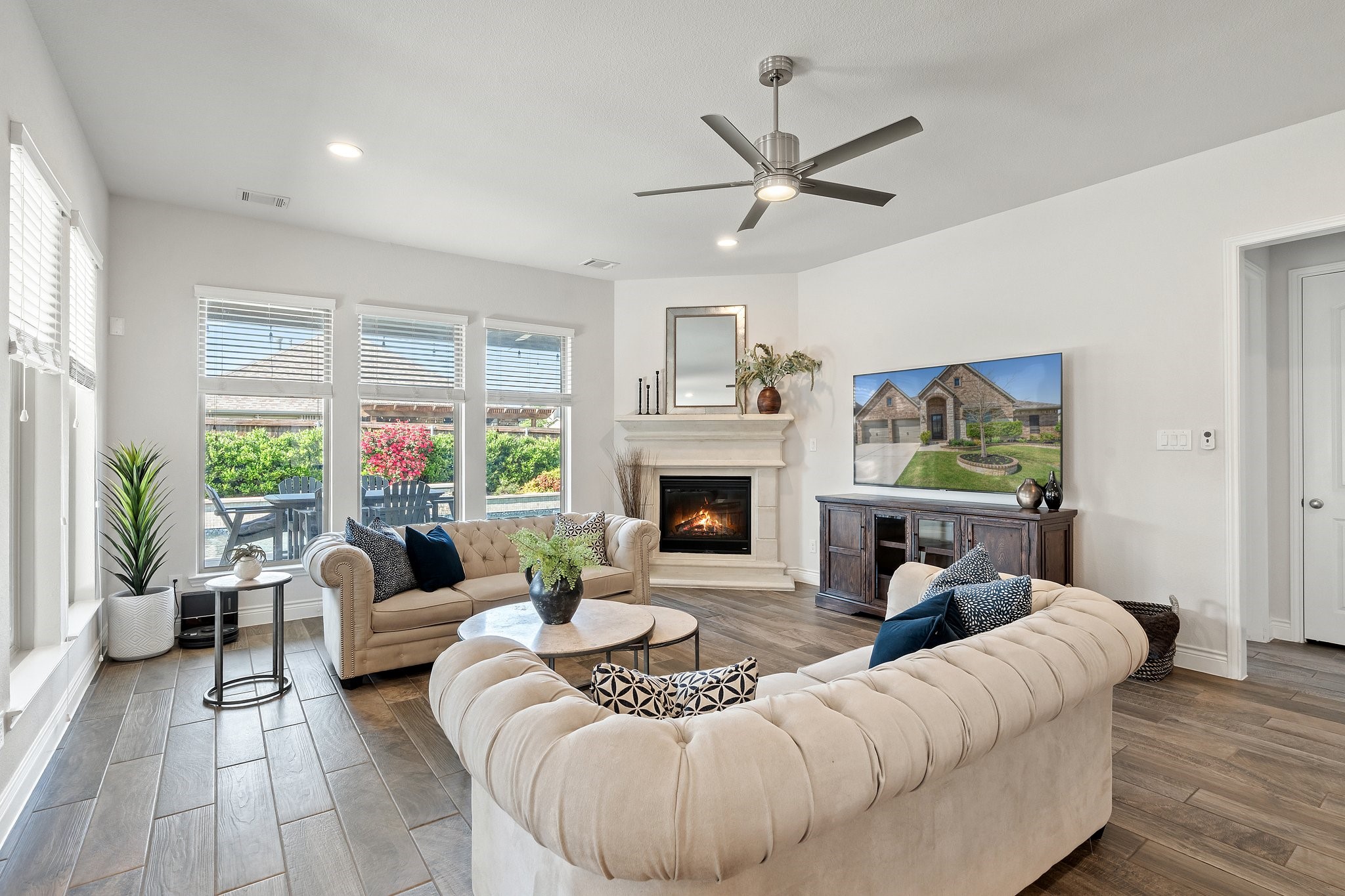 707 Glen Crossing Drive
