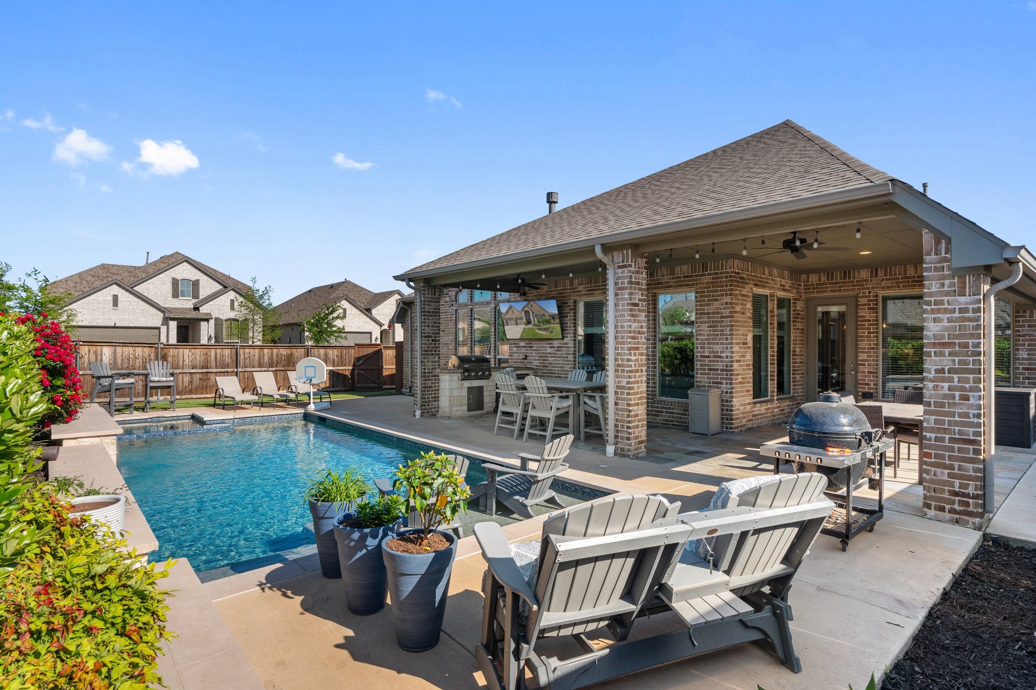 707 Glen Crossing Drive