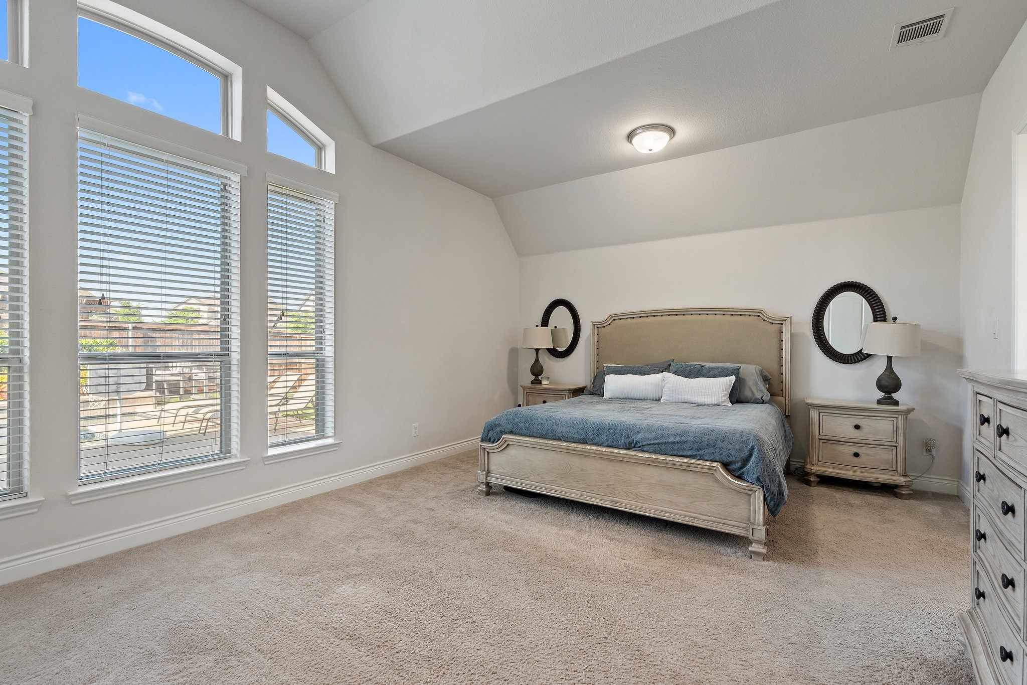 707 Glen Crossing Drive