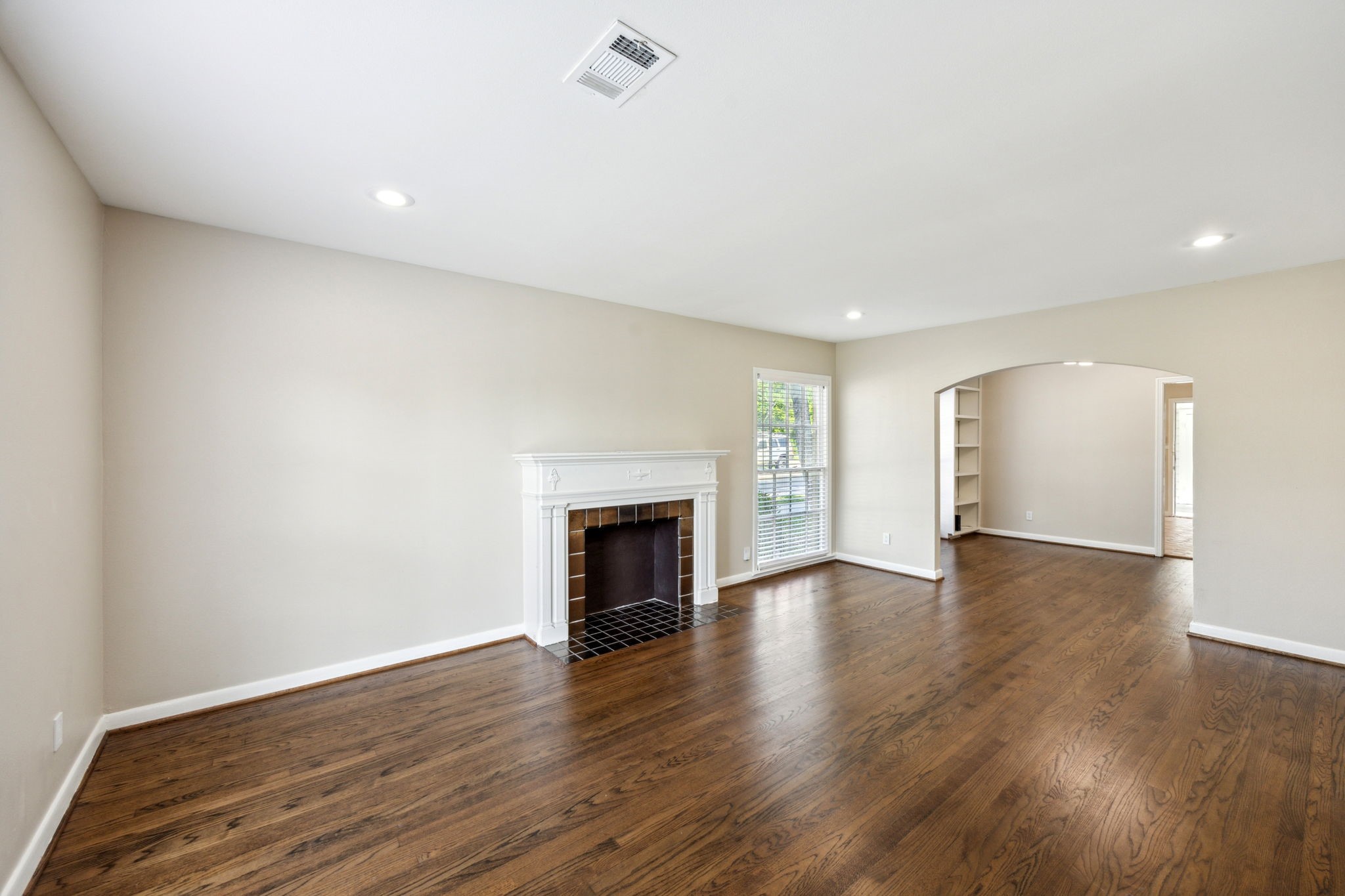 2651 Burlington Boulevard