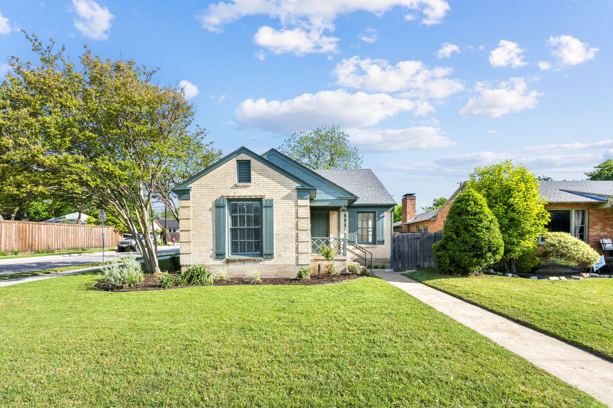 2651 Burlington Boulevard
