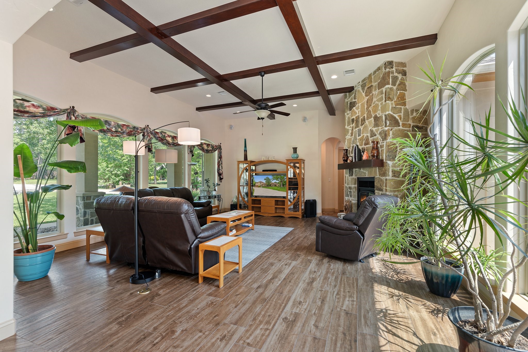 2051 E Oak Shores Drive