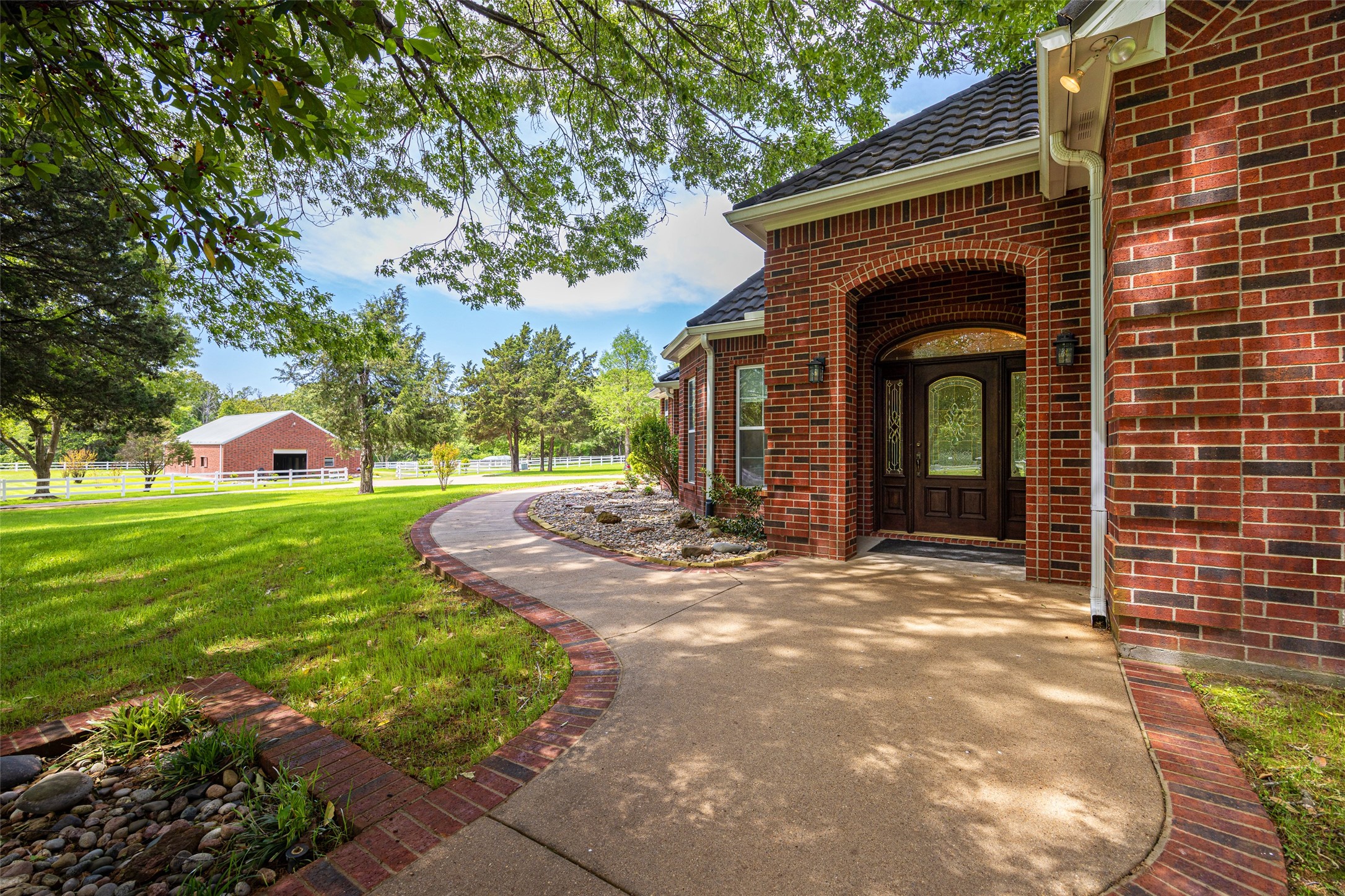 4390 Stonebridge