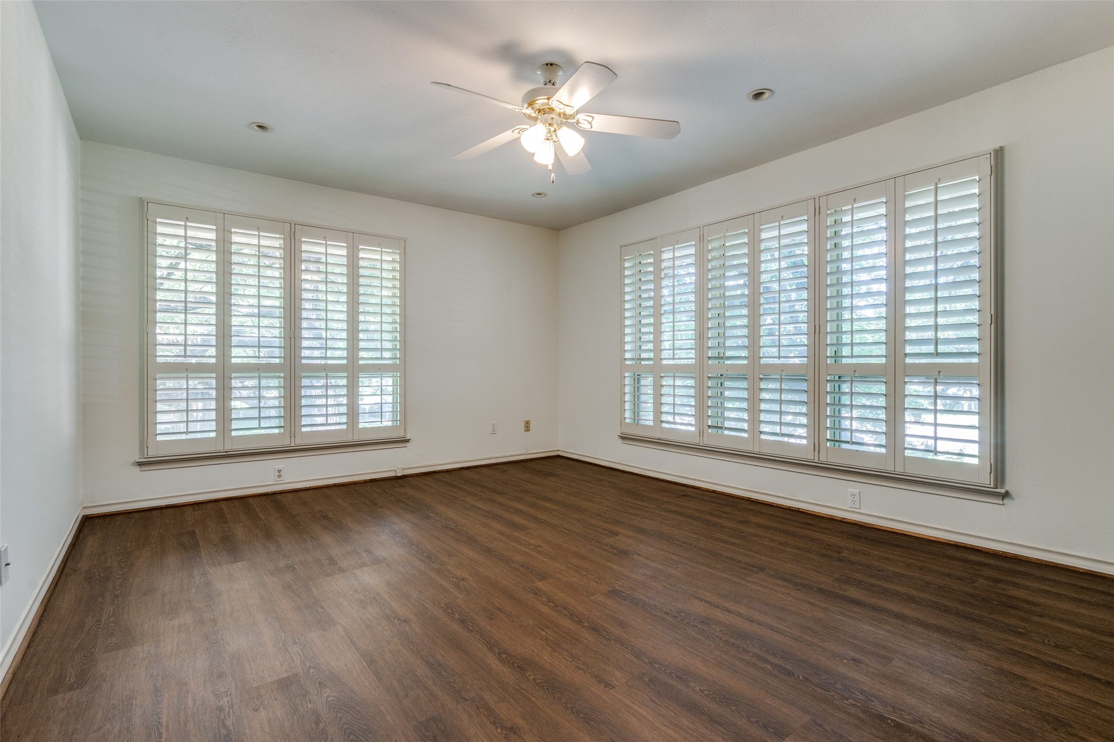 8629 Edgemere Road 14