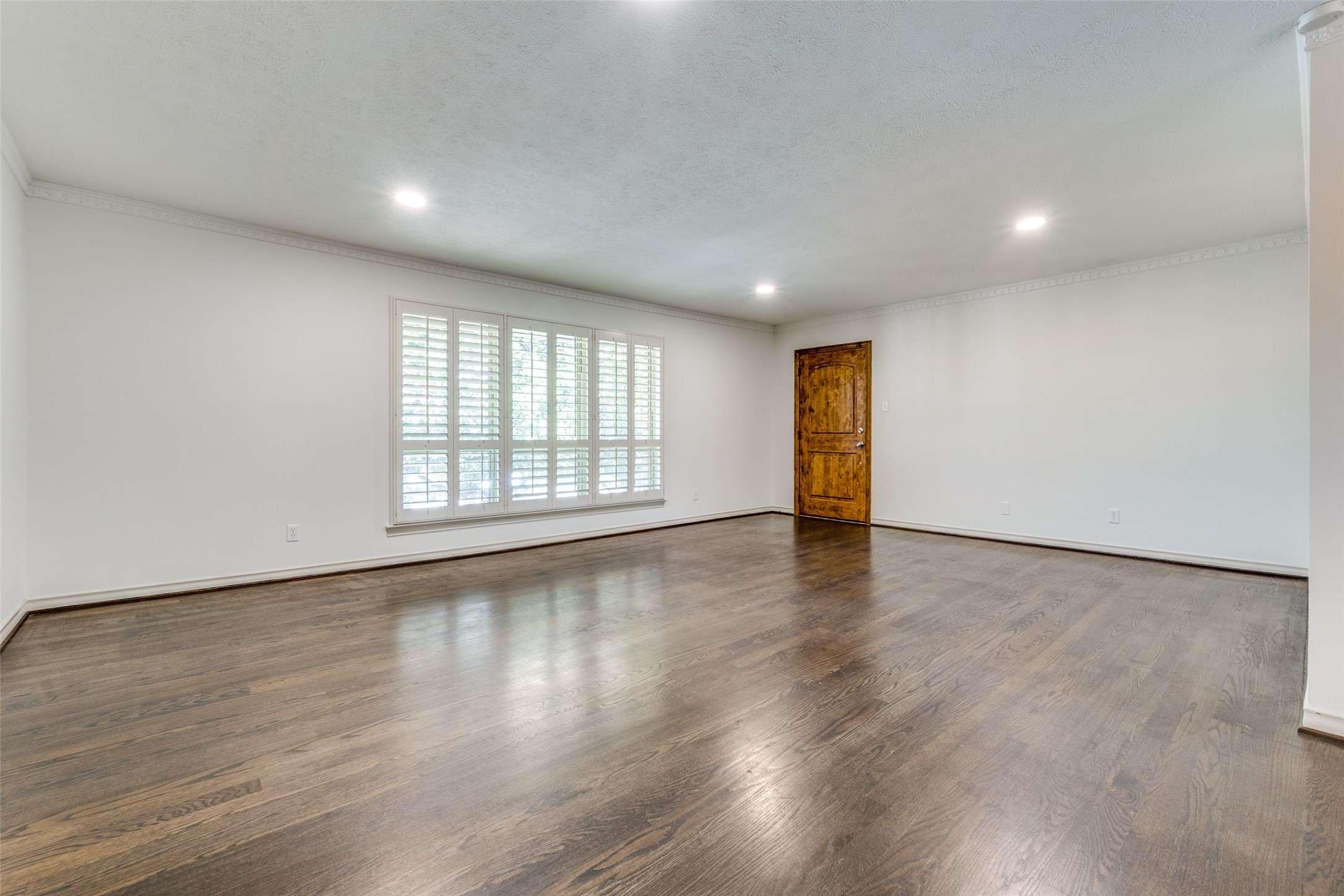 8629 Edgemere Road 14