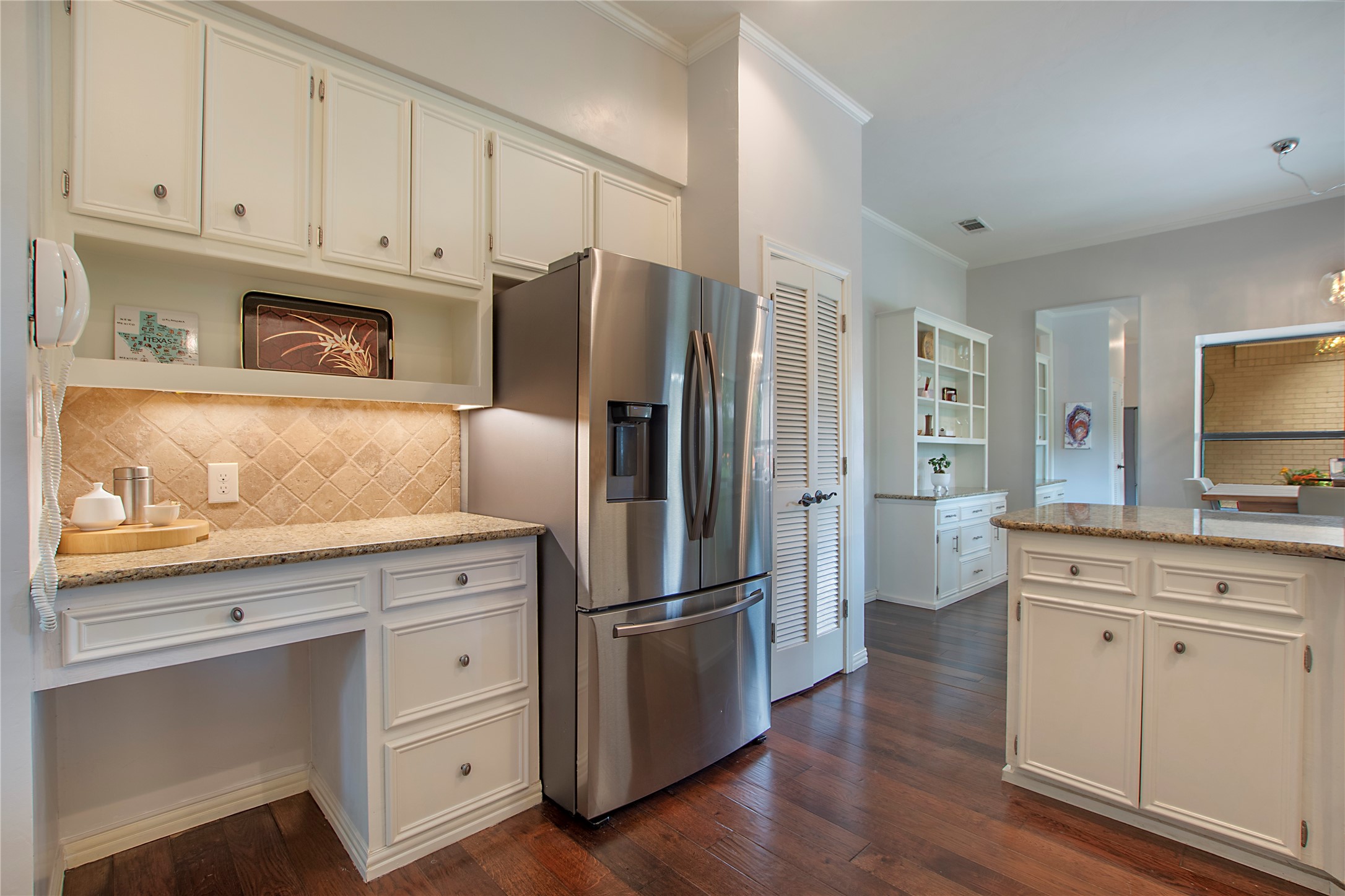 2411 Hogans Hill