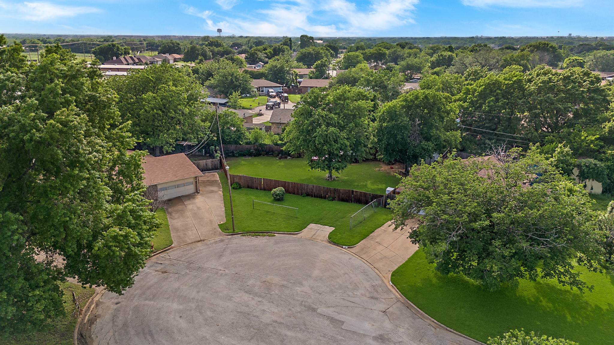 512 Deer Creek Road