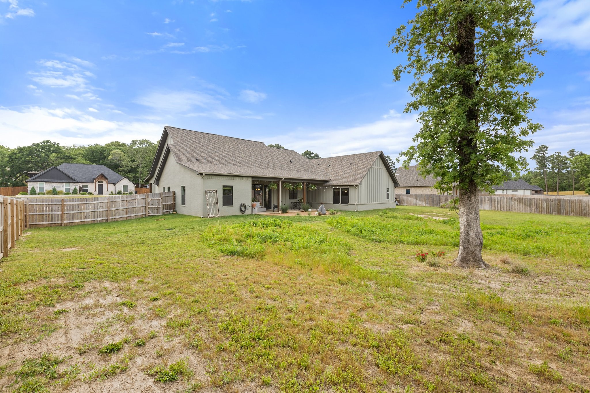 14816 Woodland Creek Drive