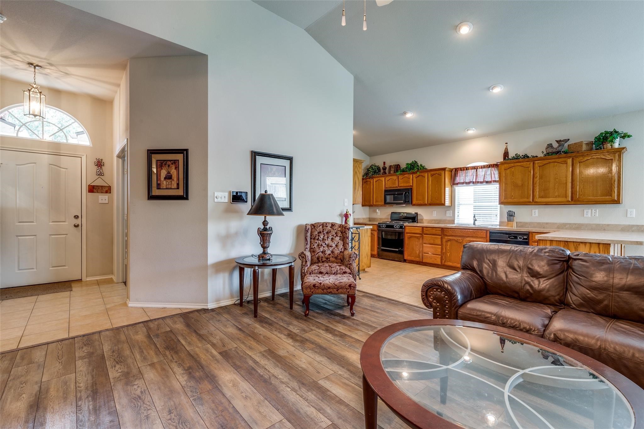 1128 Fairweather Drive