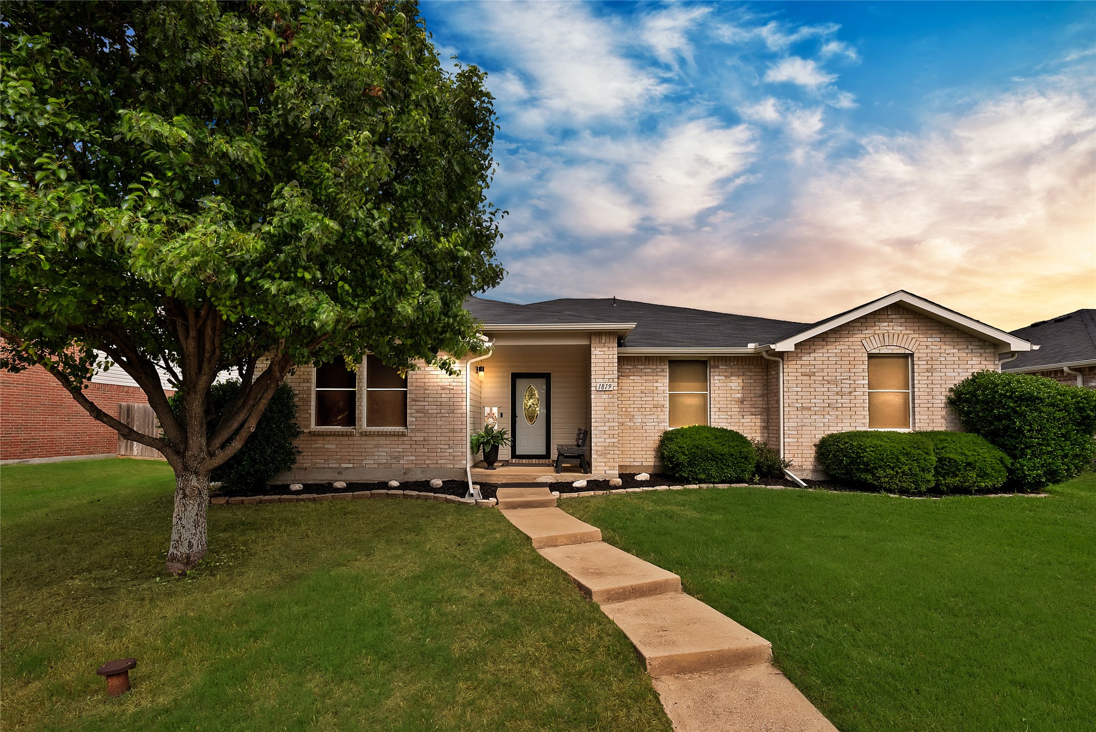 1819 Wildrose Drive