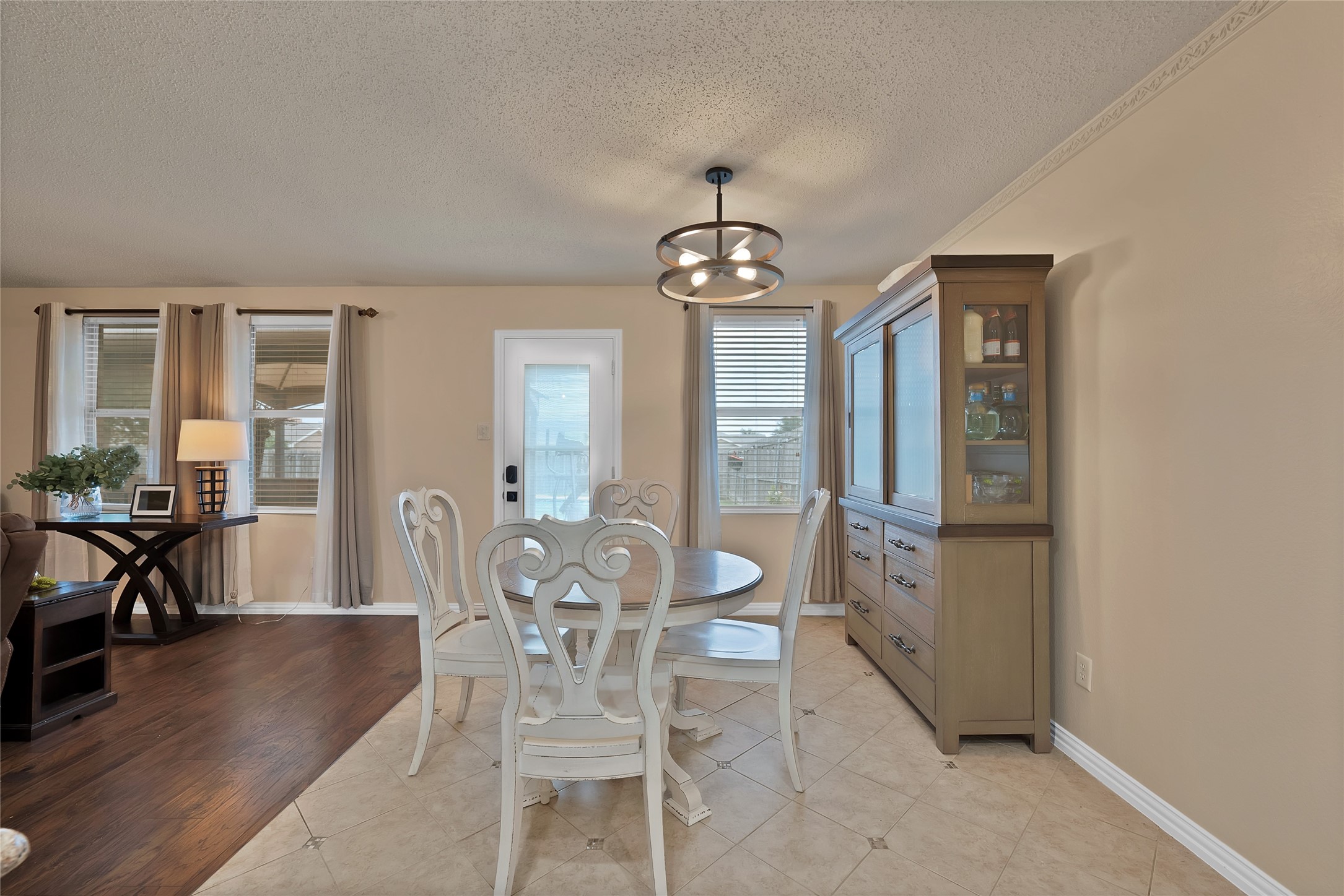 1819 Wildrose Drive