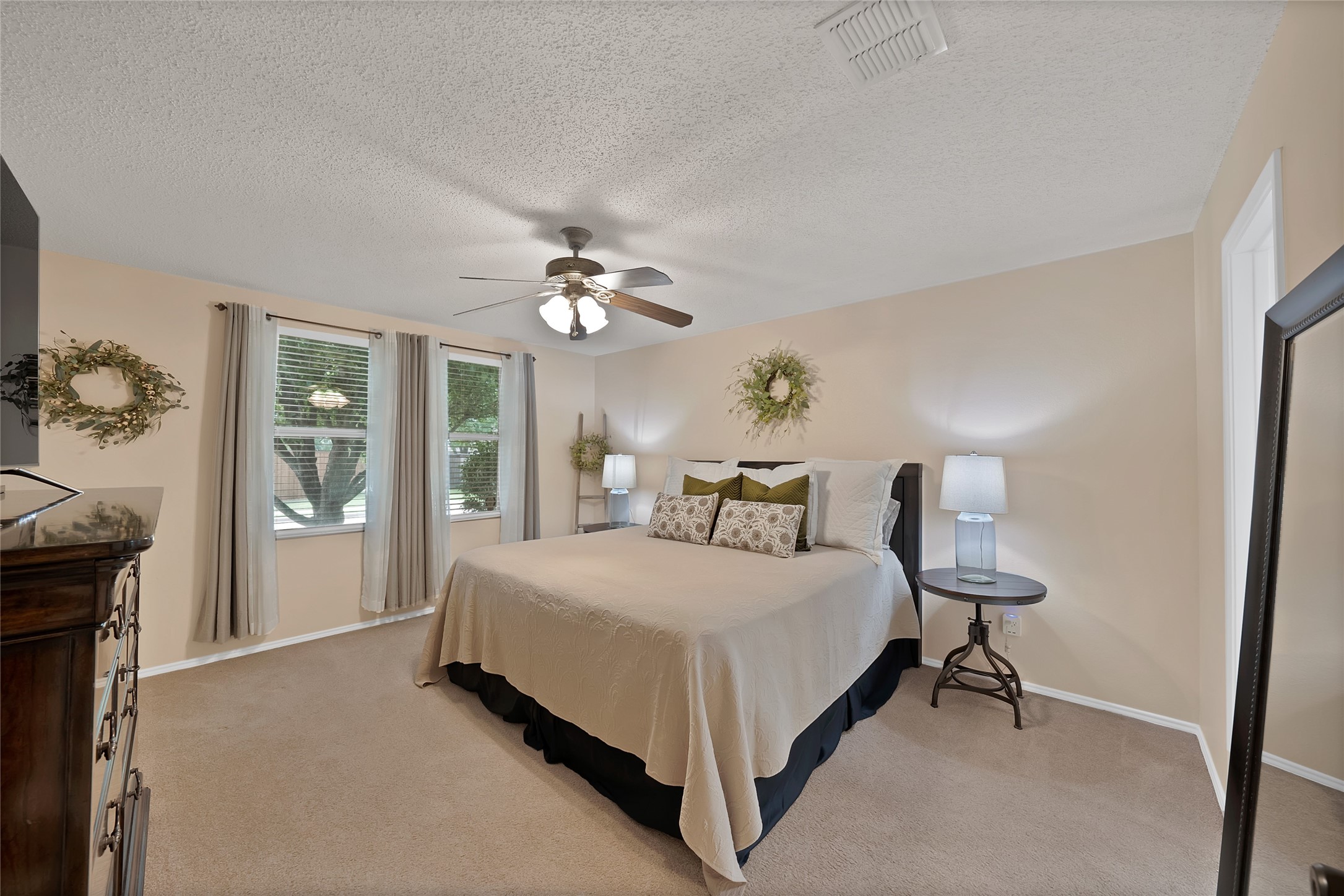 1819 Wildrose Drive