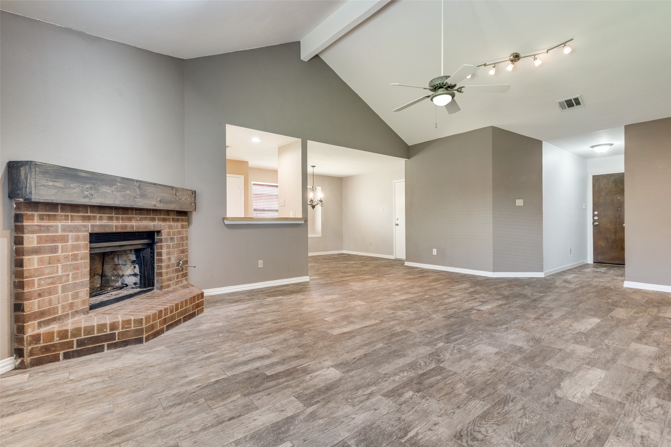 5401 Briar Lane