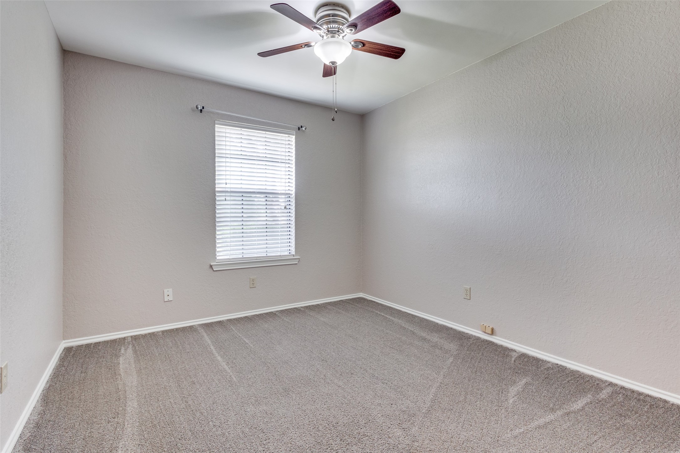 5401 Briar Lane