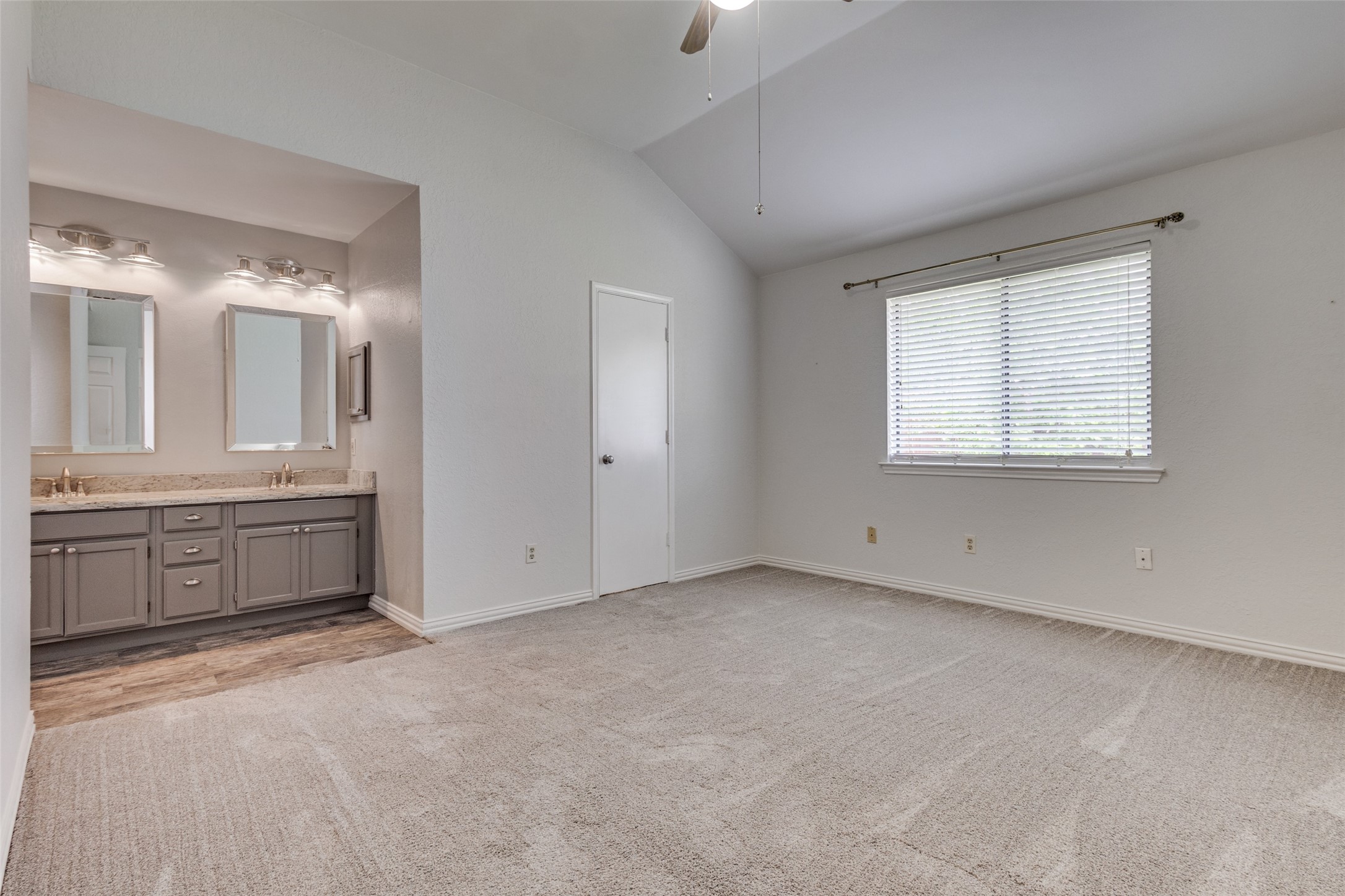 5401 Briar Lane