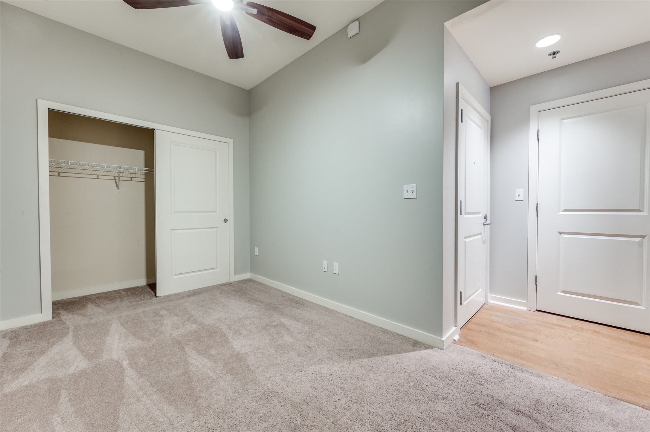 1200 Main Street 1707