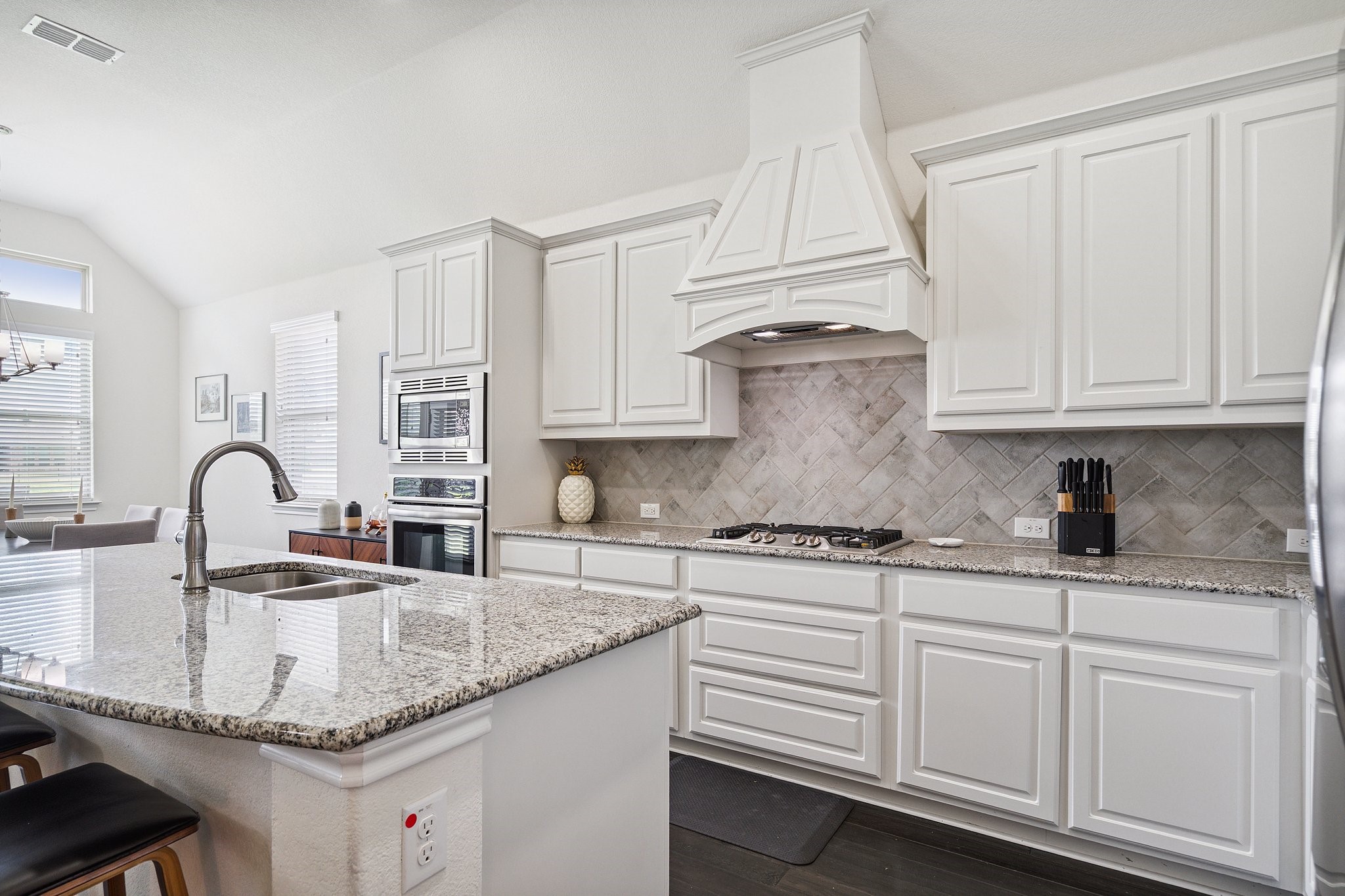 5125 Stockwhip Drive