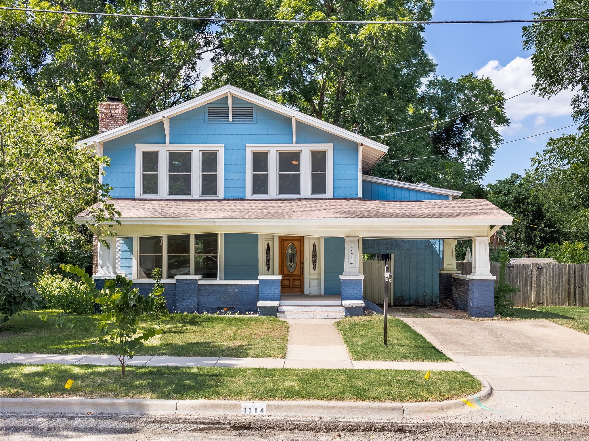 1114 W Congress Street