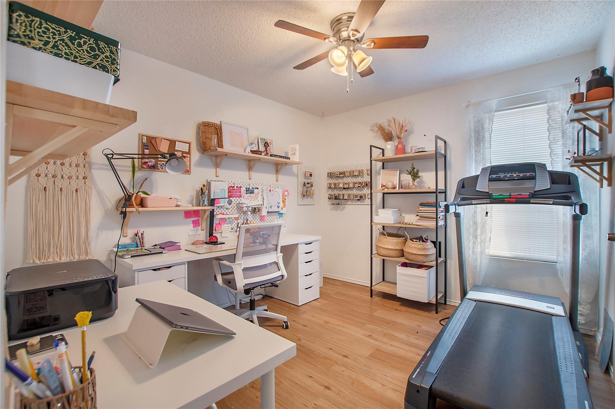 4401 Cedar Crest Drive