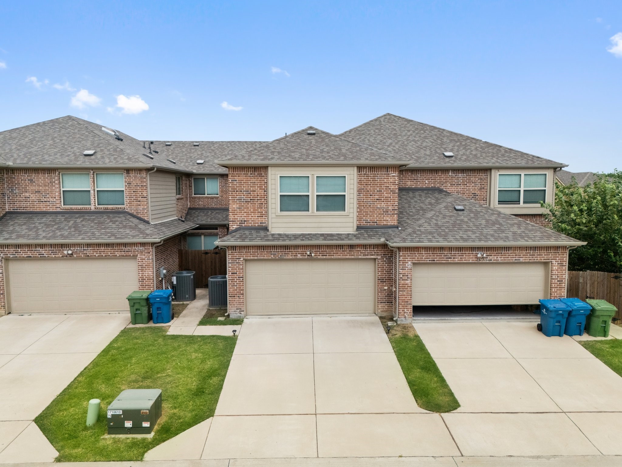 1521 Joy Drive