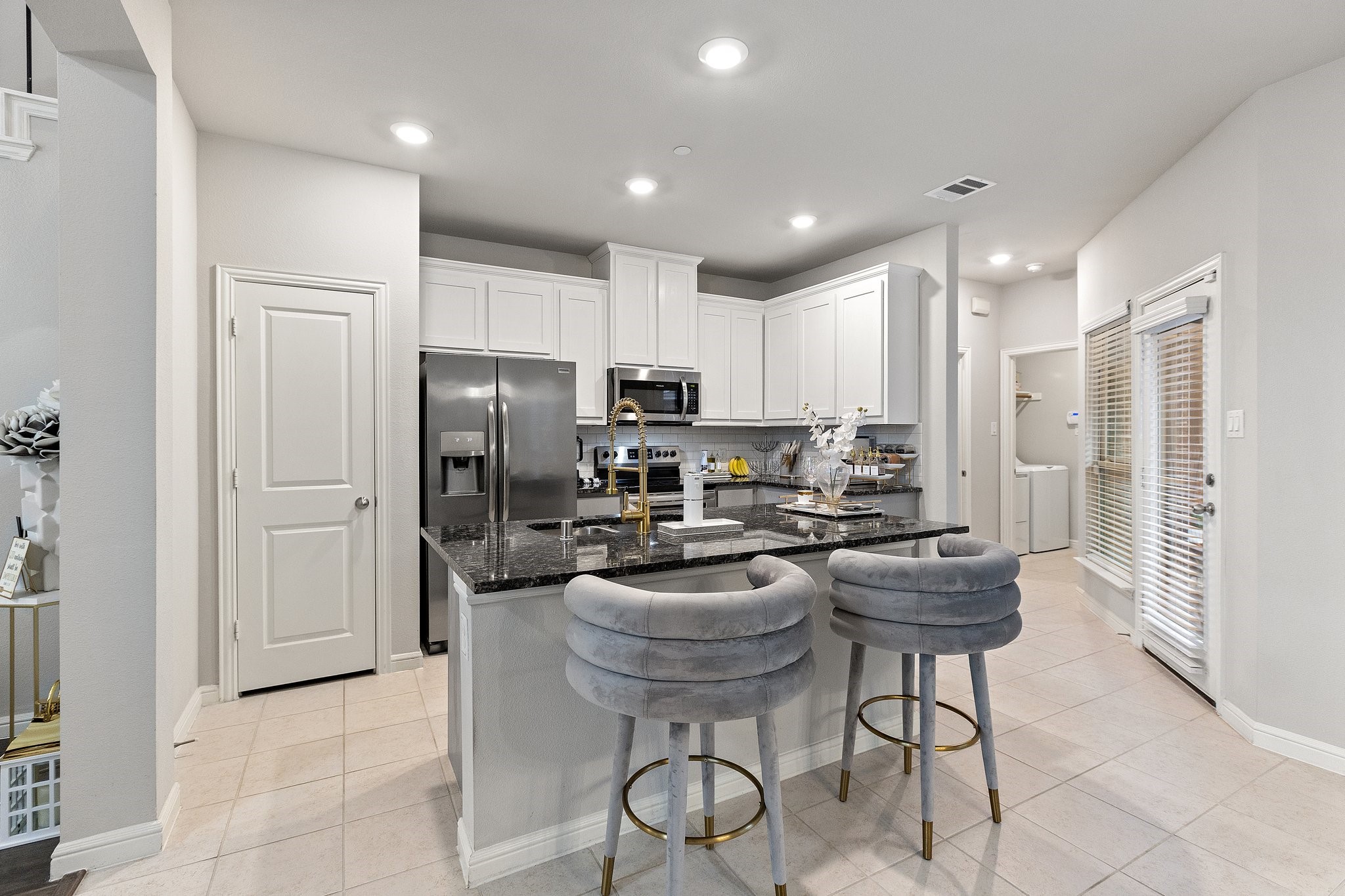 1521 Joy Drive