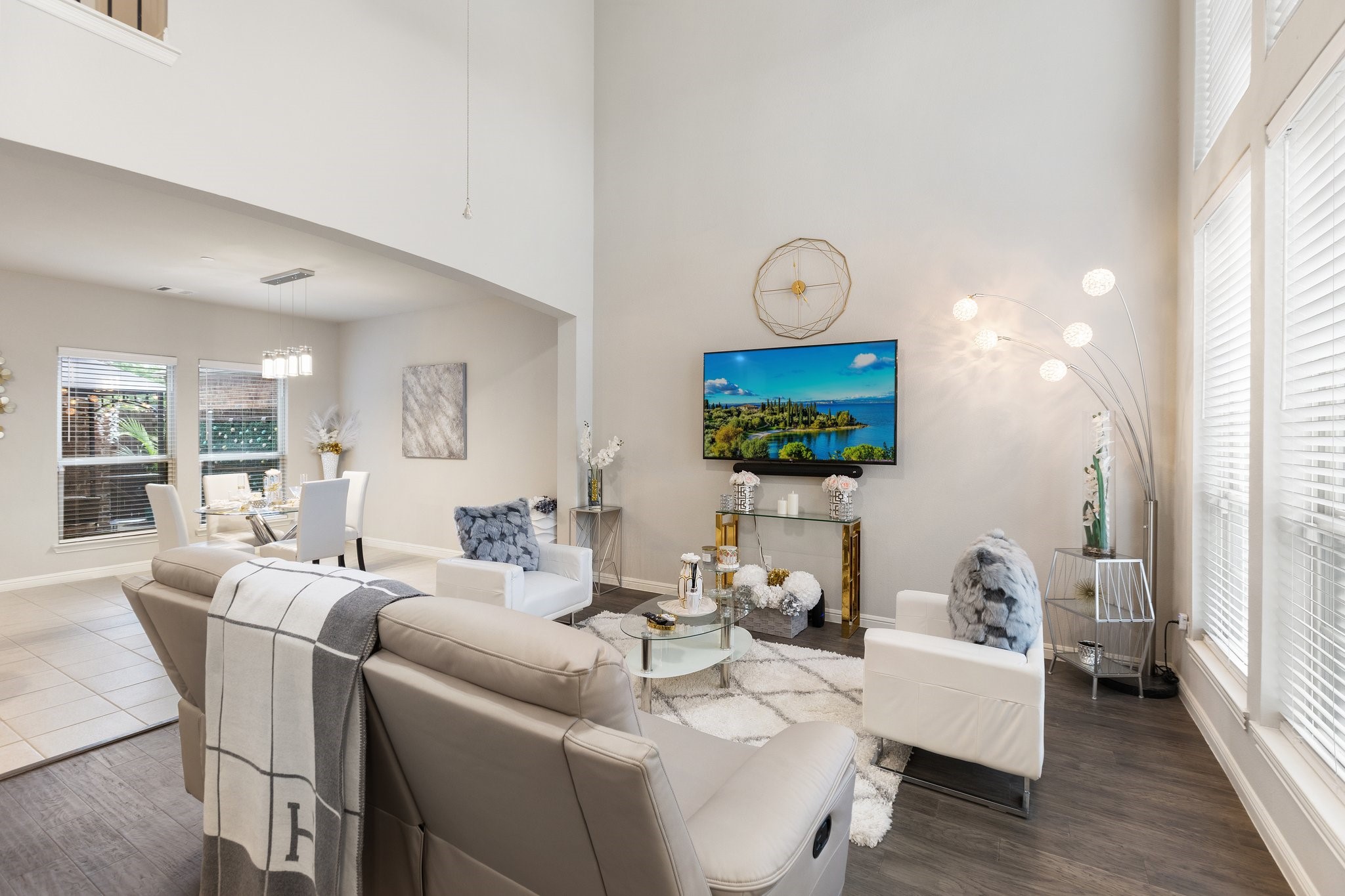 1521 Joy Drive