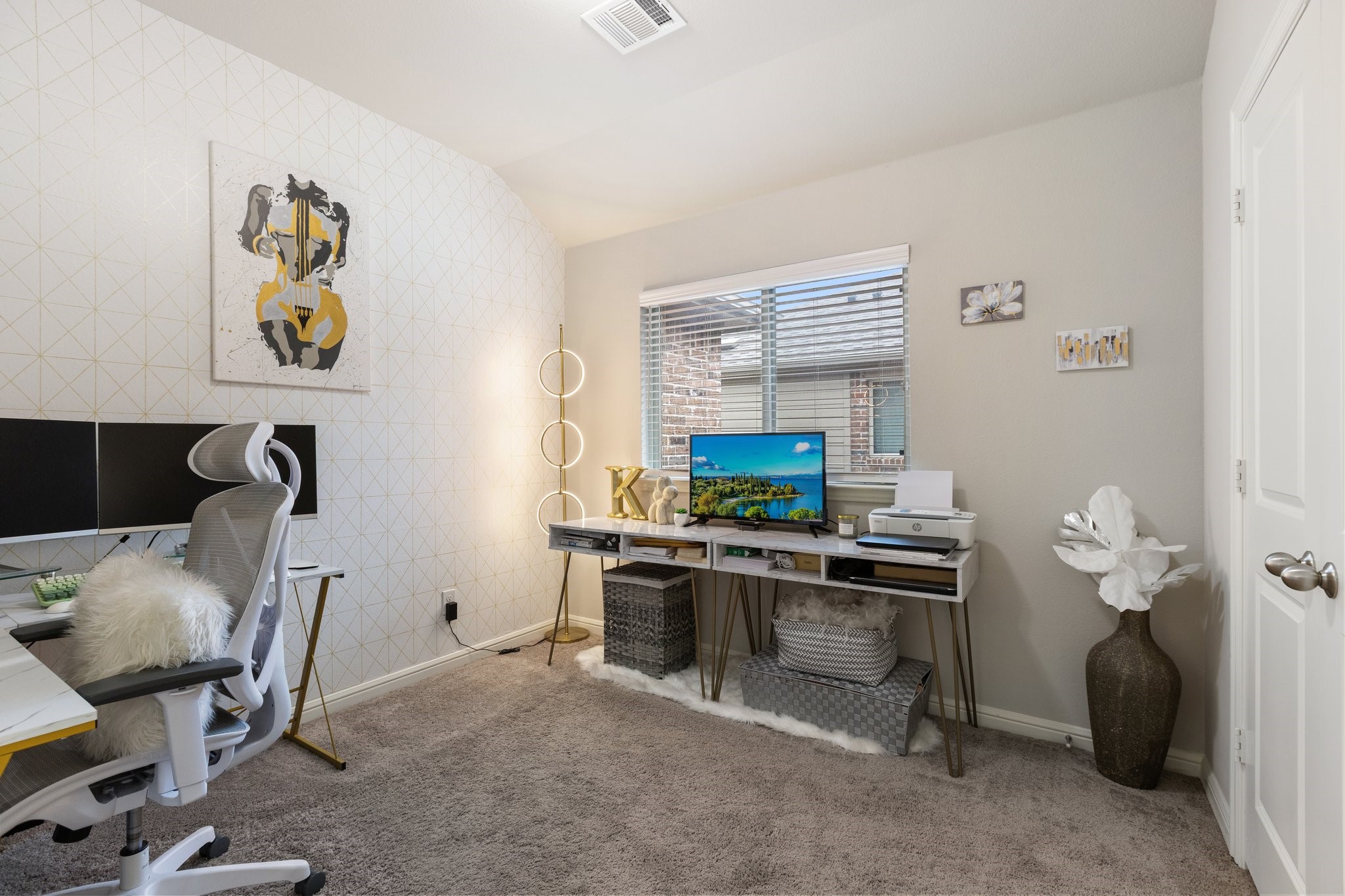 1521 Joy Drive