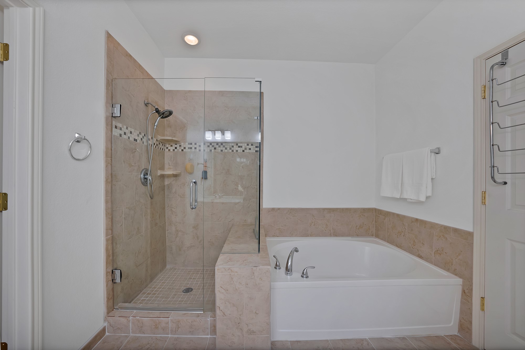 6754 Canterbury Drive