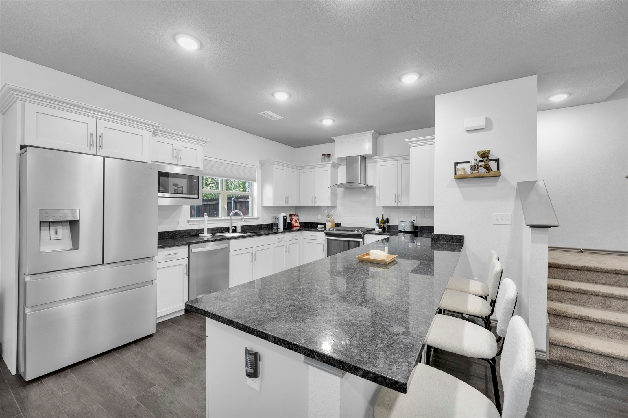 8705 Tudor Place