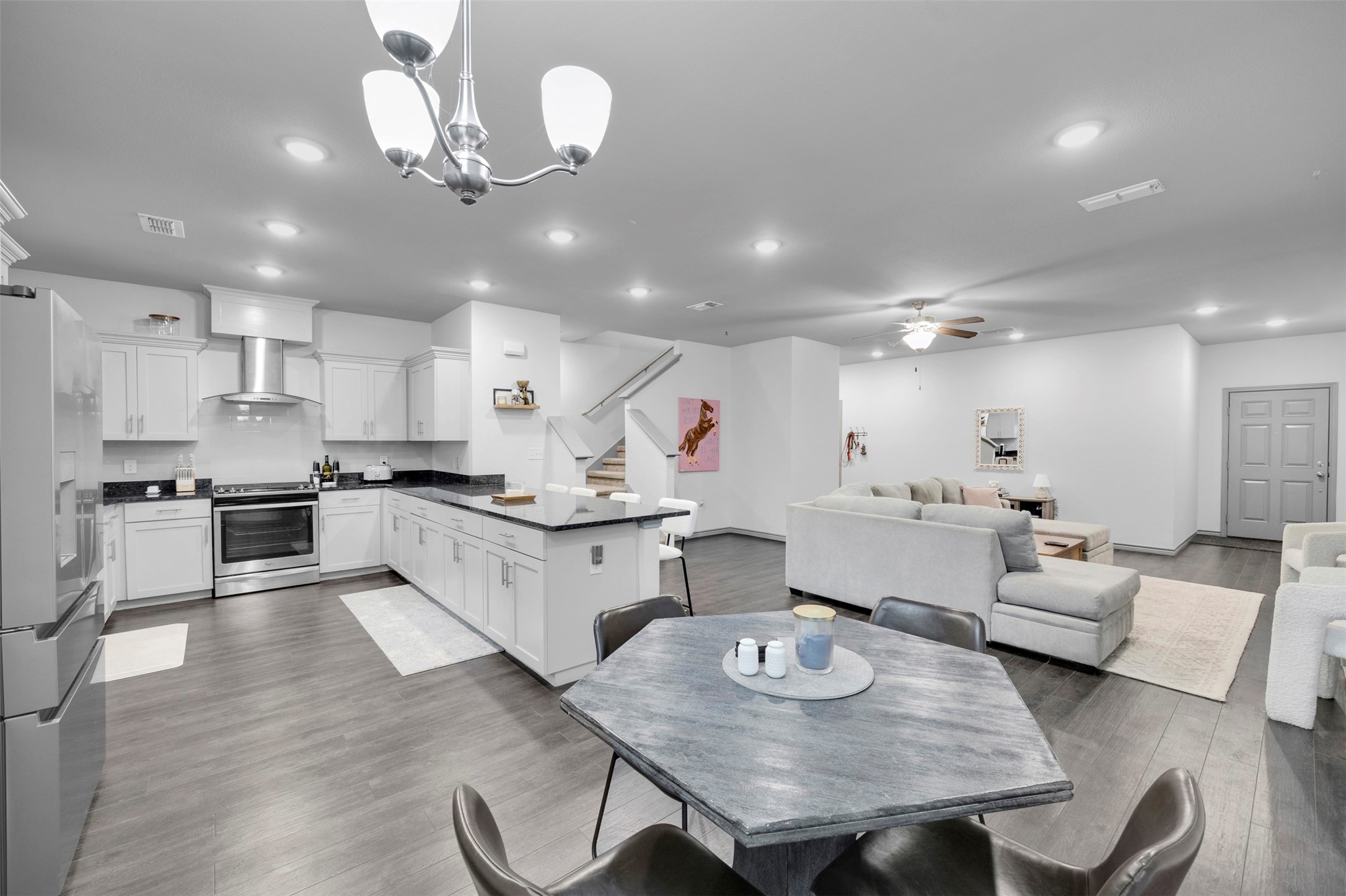 8705 Tudor Place