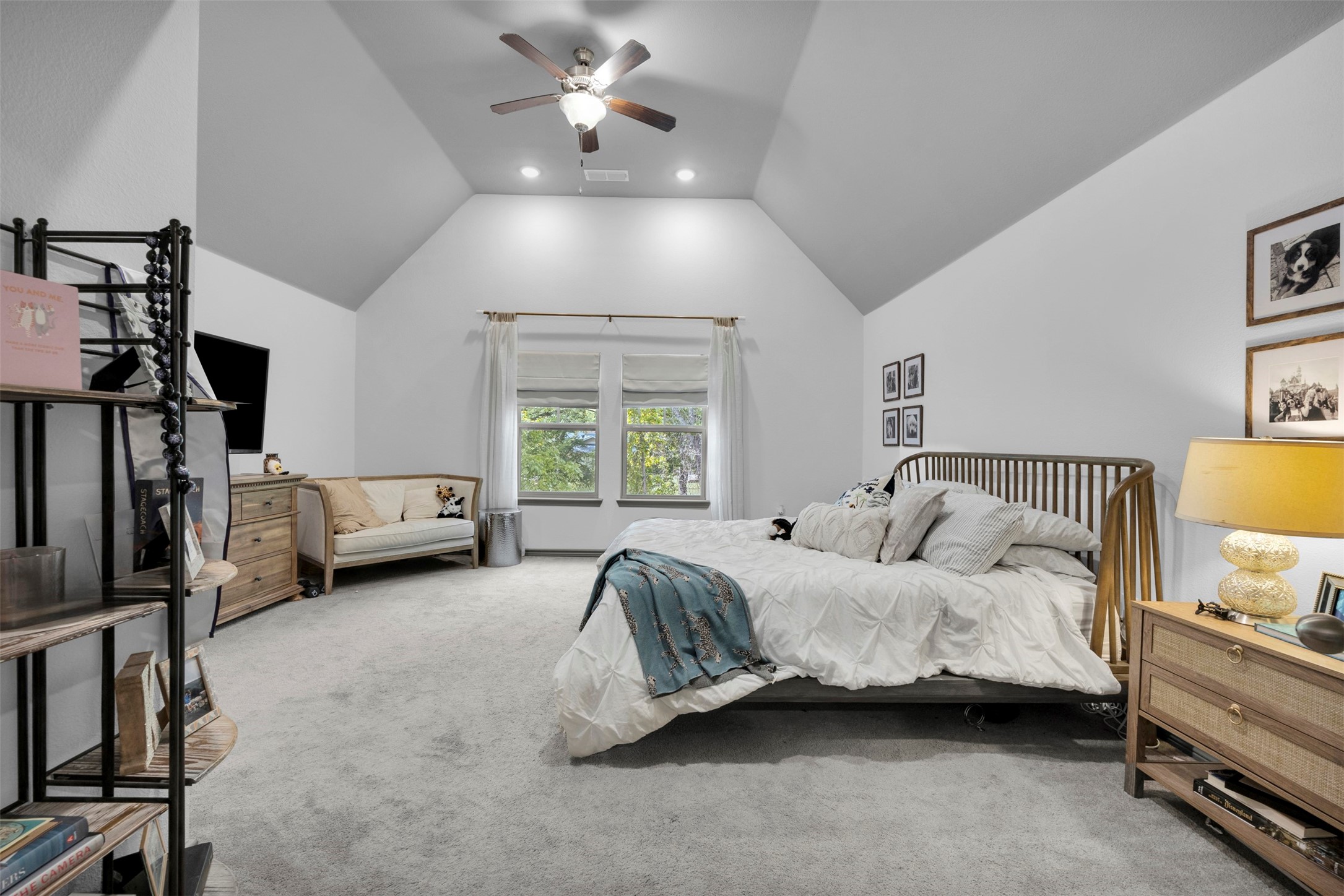 8705 Tudor Place