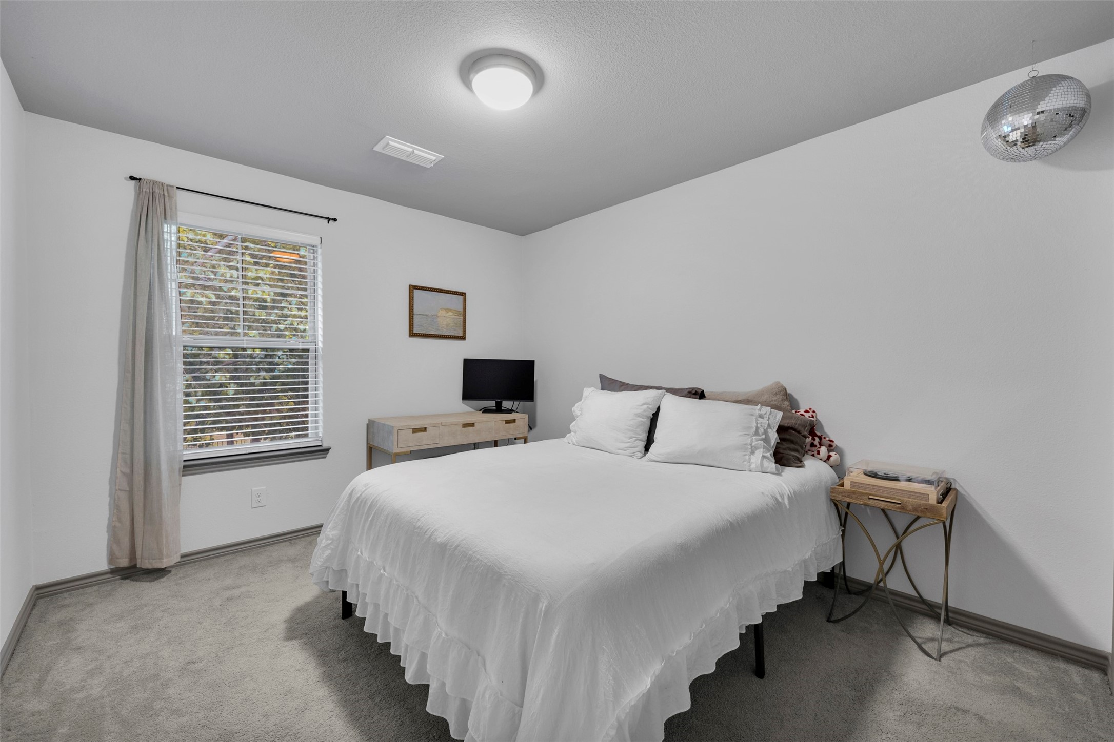 8705 Tudor Place