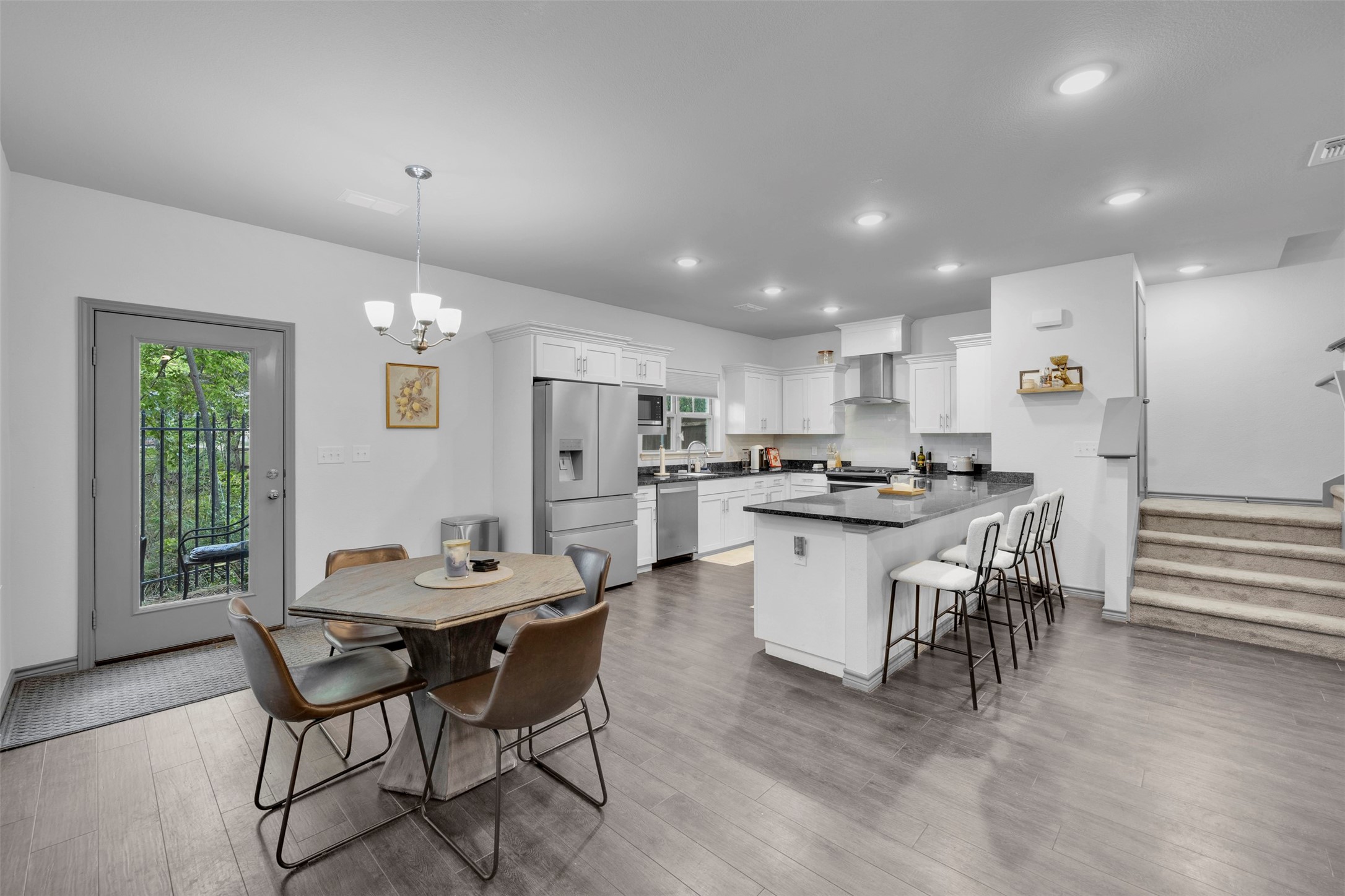 8705 Tudor Place