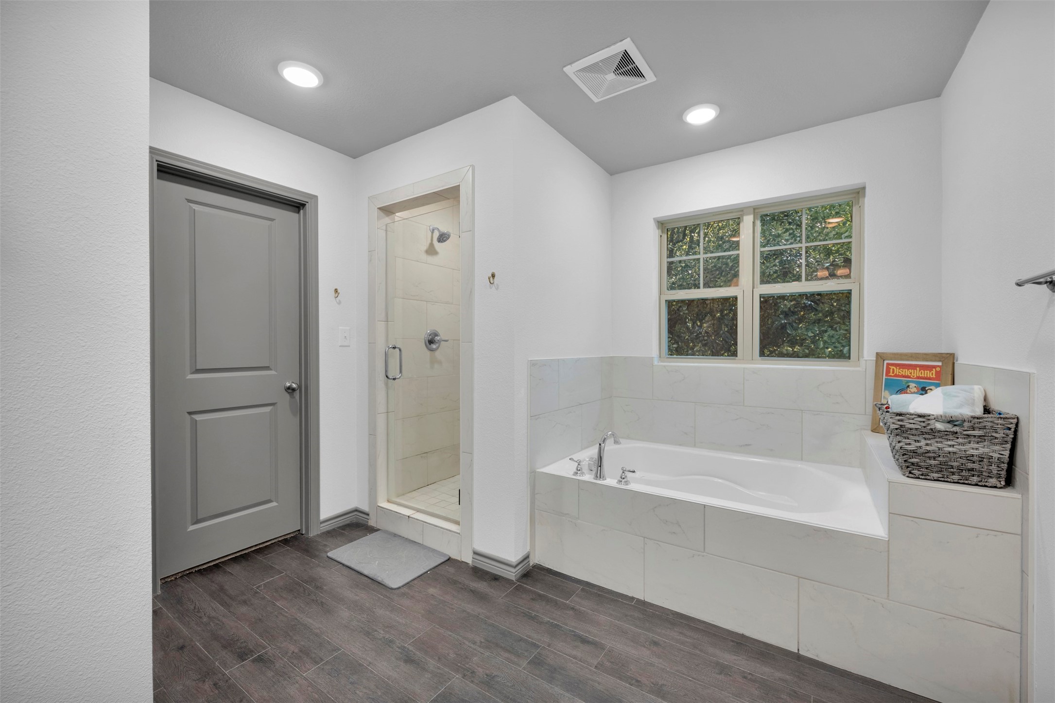 8705 Tudor Place