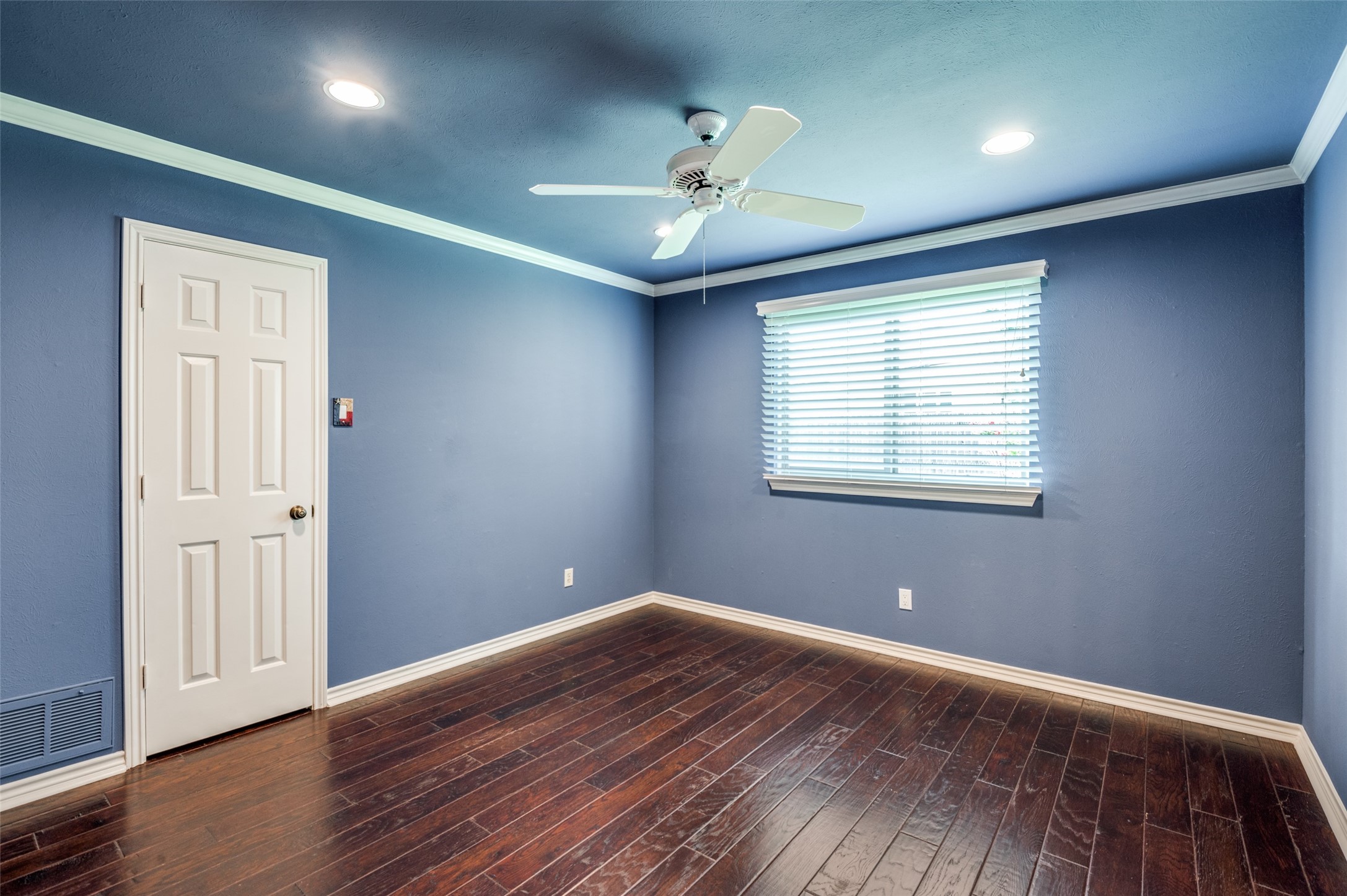 16020 Chalfont Circle