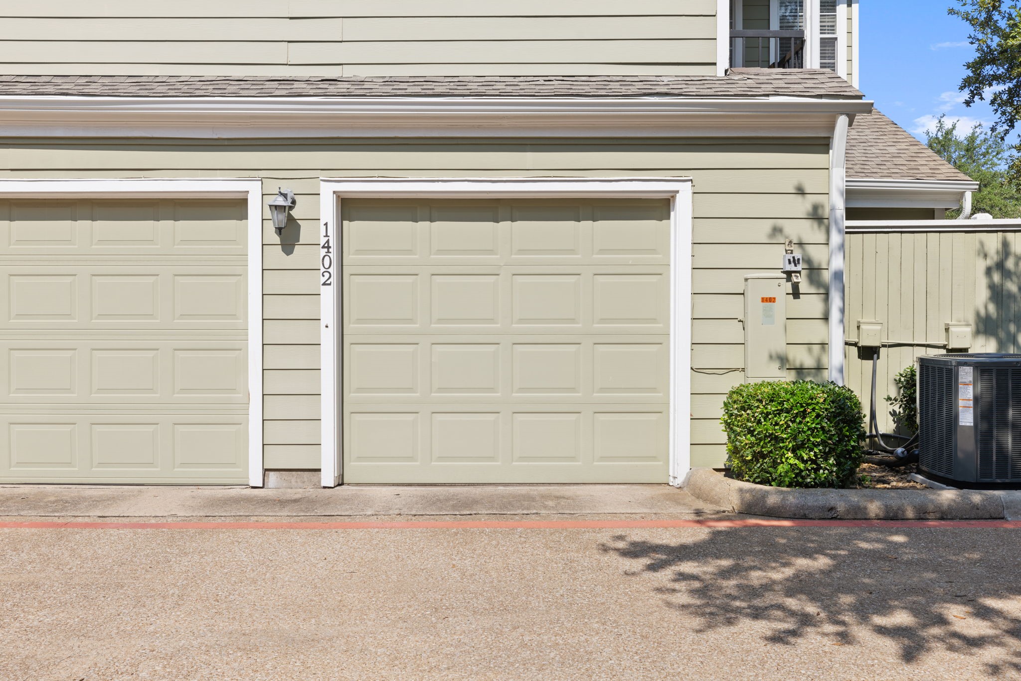 6220 Bentwood Trail 1402