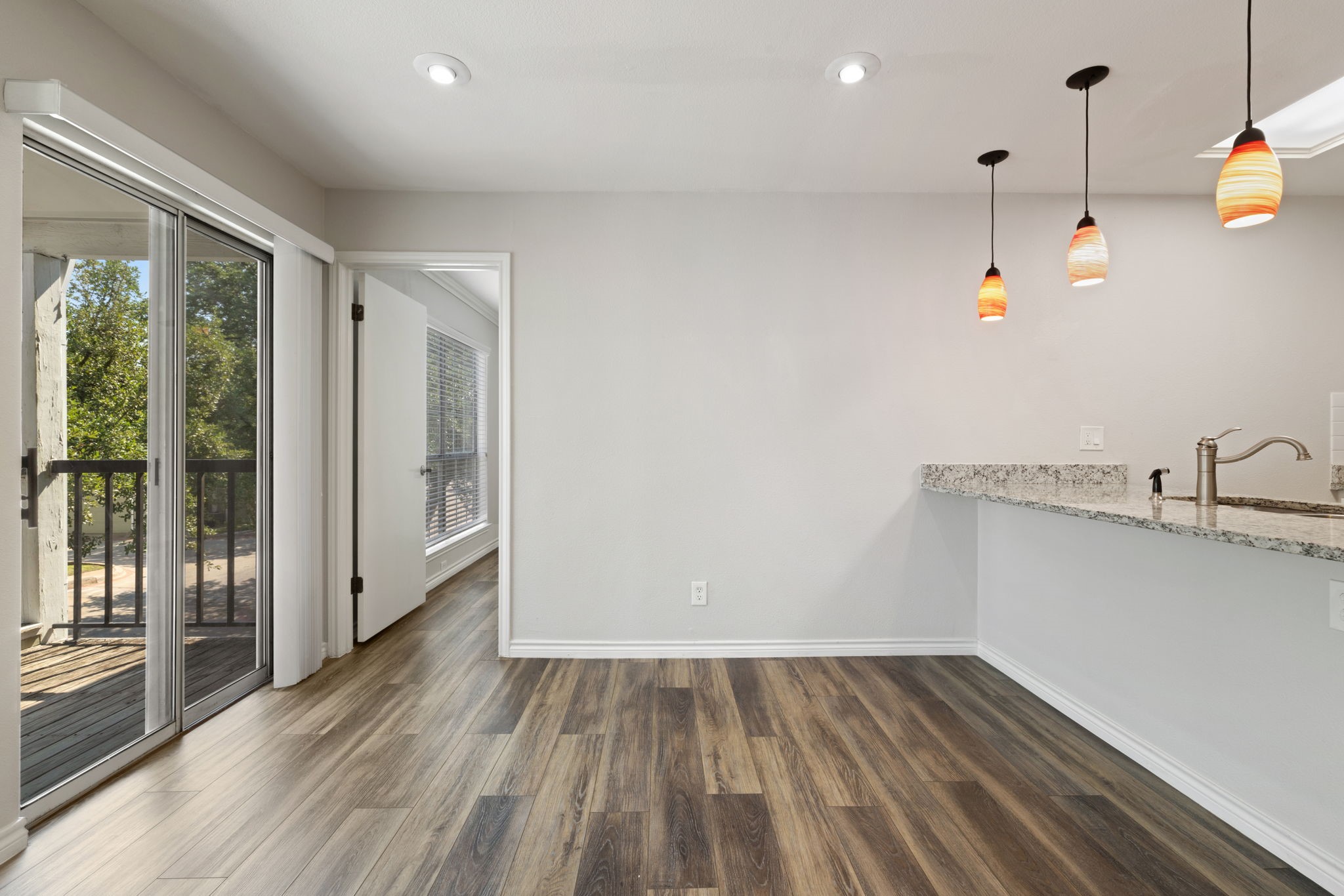 6220 Bentwood Trail 1402