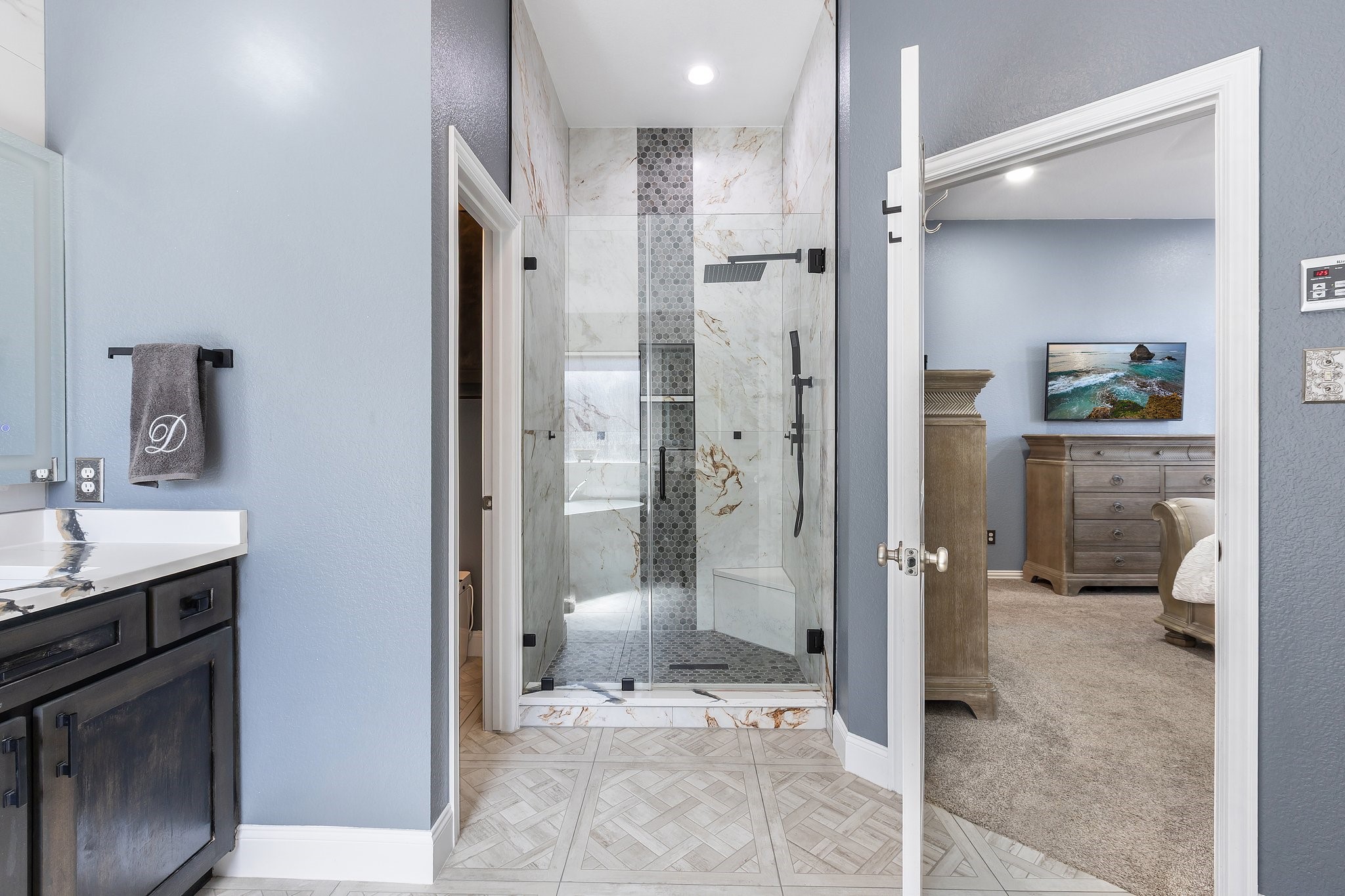 2332 Emerald Lake Lane