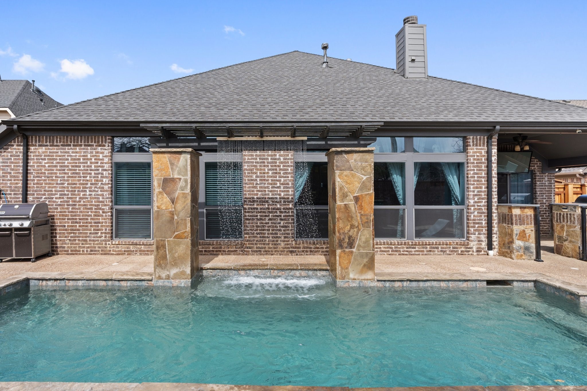 2332 Emerald Lake Lane