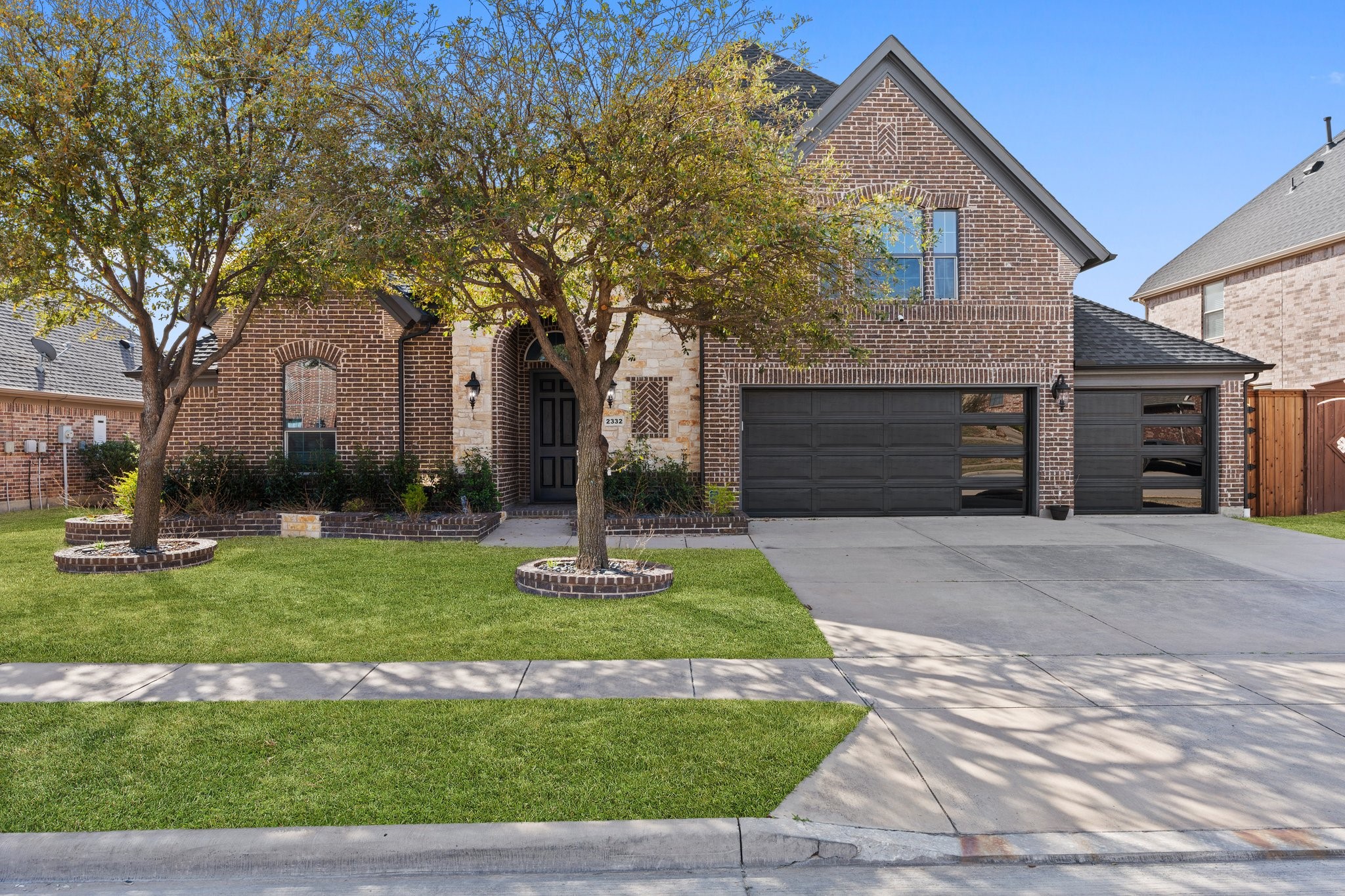 2332 Emerald Lake Lane