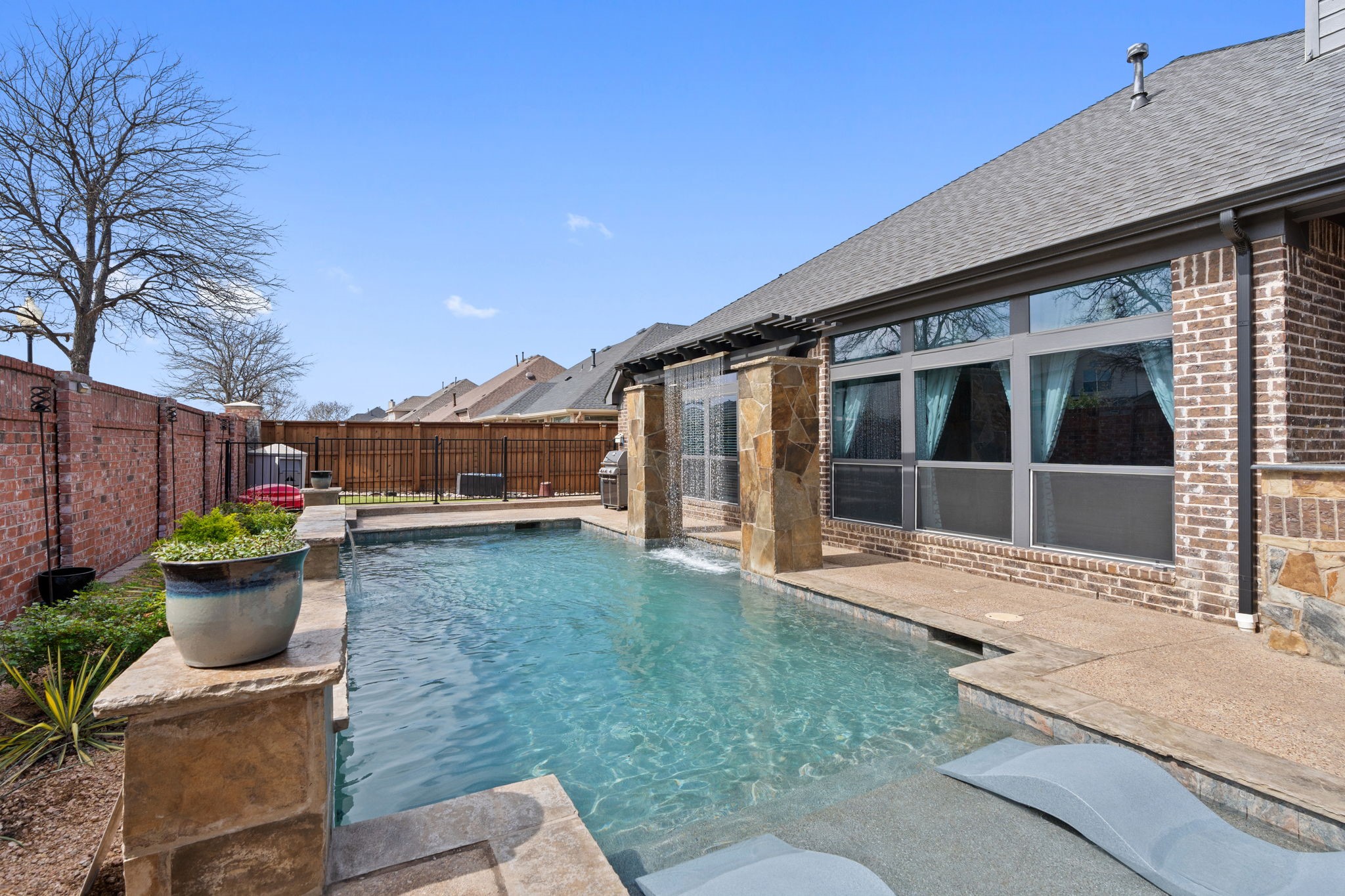 2332 Emerald Lake Lane