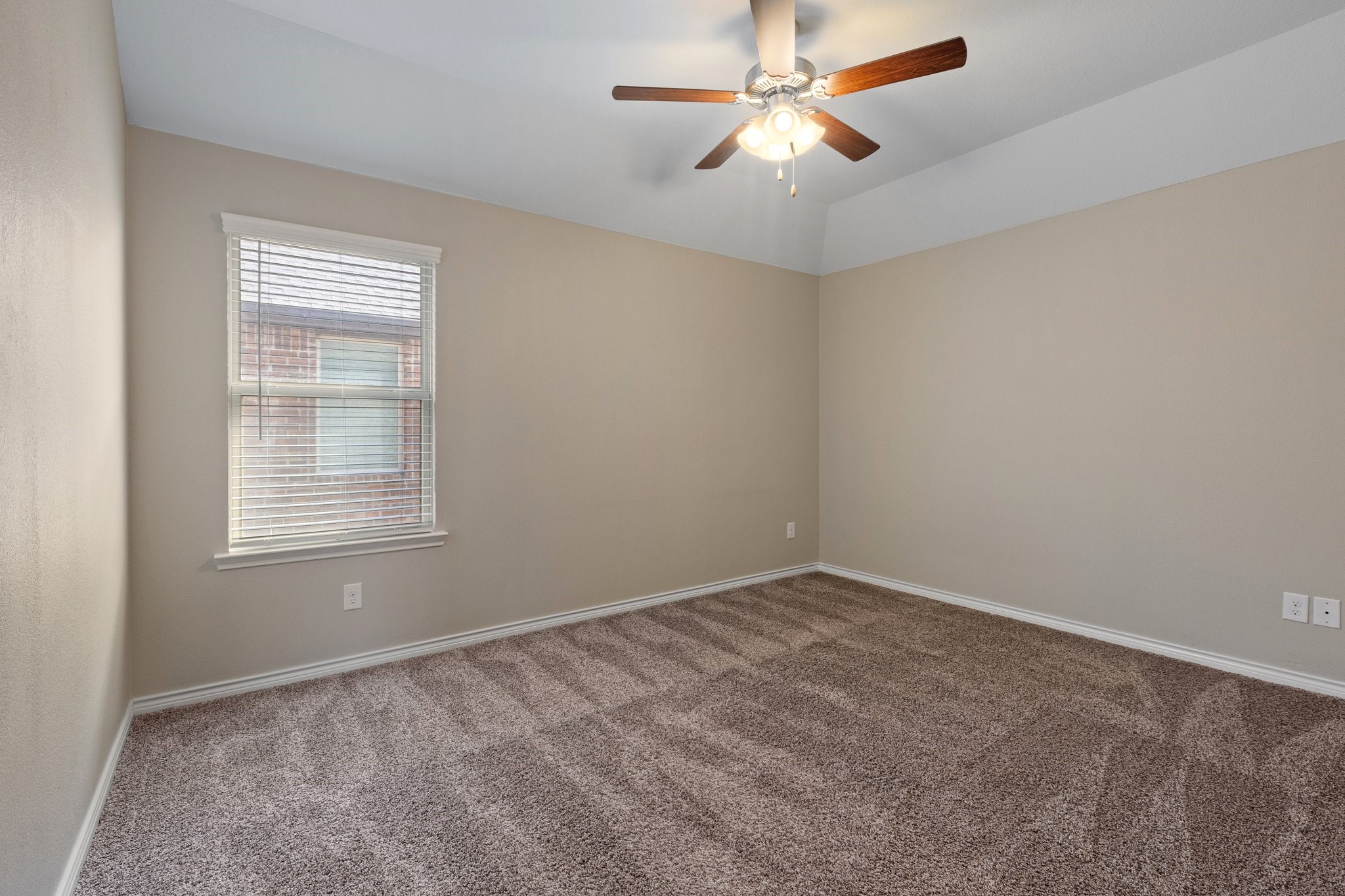 2265 Miramar Drive