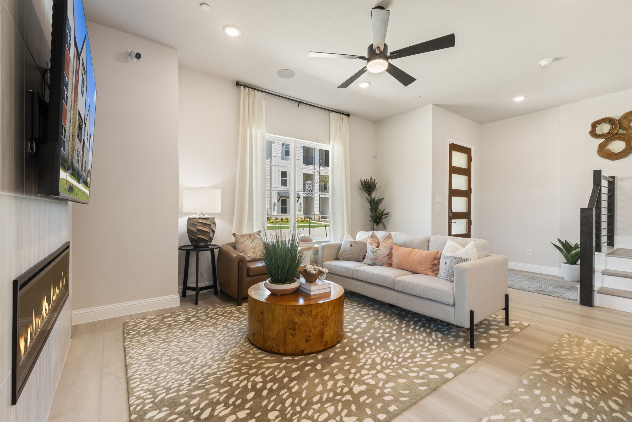 6248 Fortuna Lane